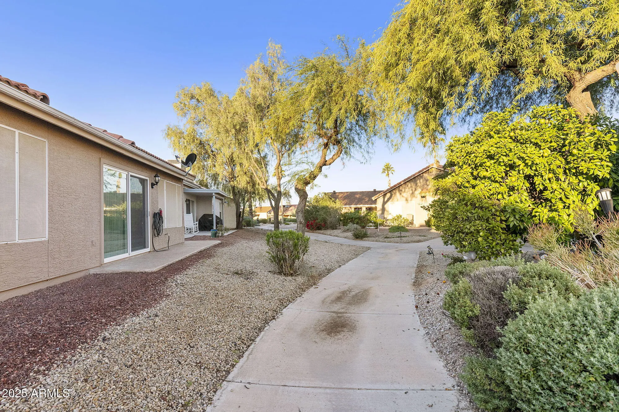 Property Slideshow image 11 of 51 | 1926 e lindrick dr, Chandler, AZ, 85249