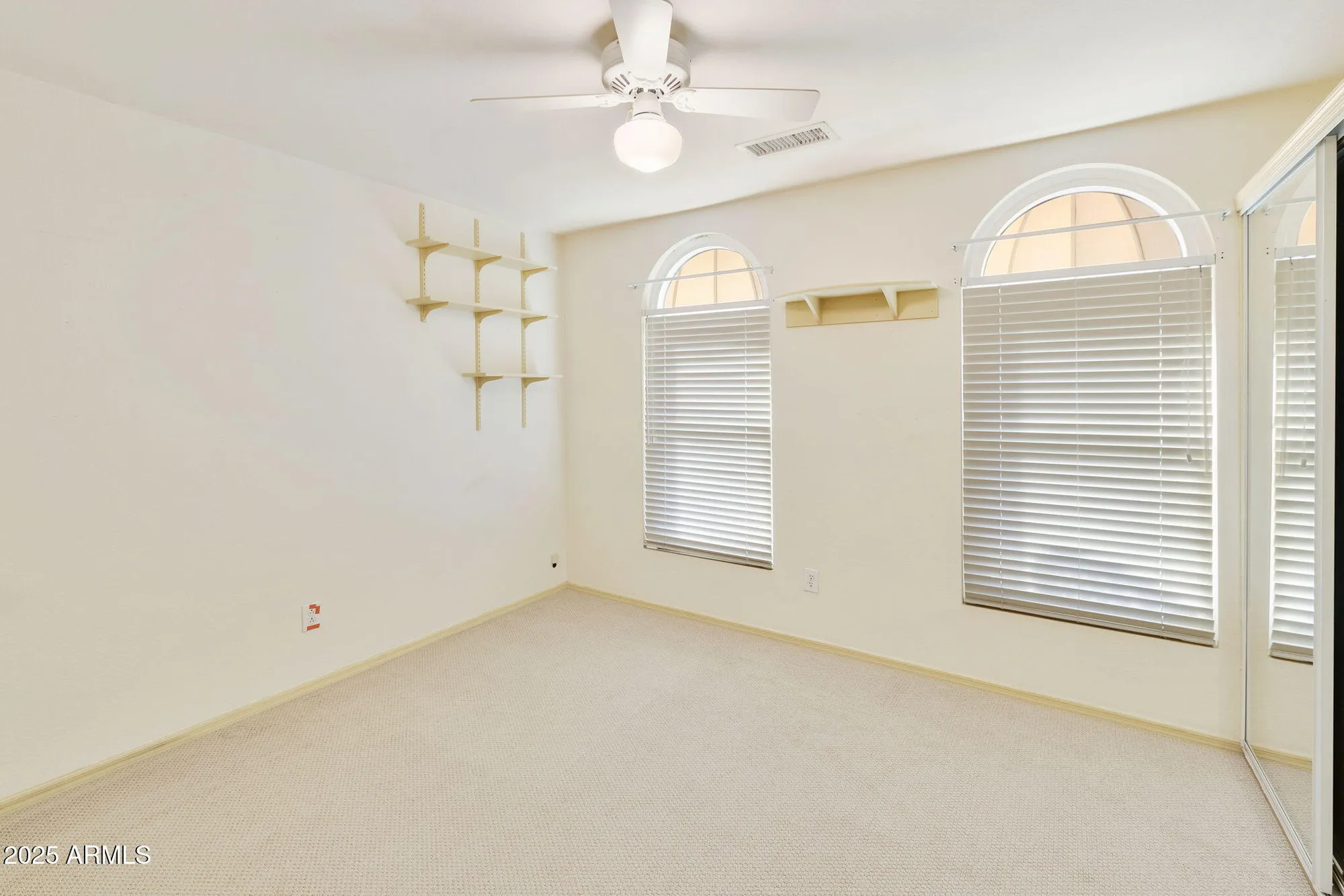 Property Slideshow image 26 of 51 | 1926 e lindrick dr, Chandler, AZ, 85249