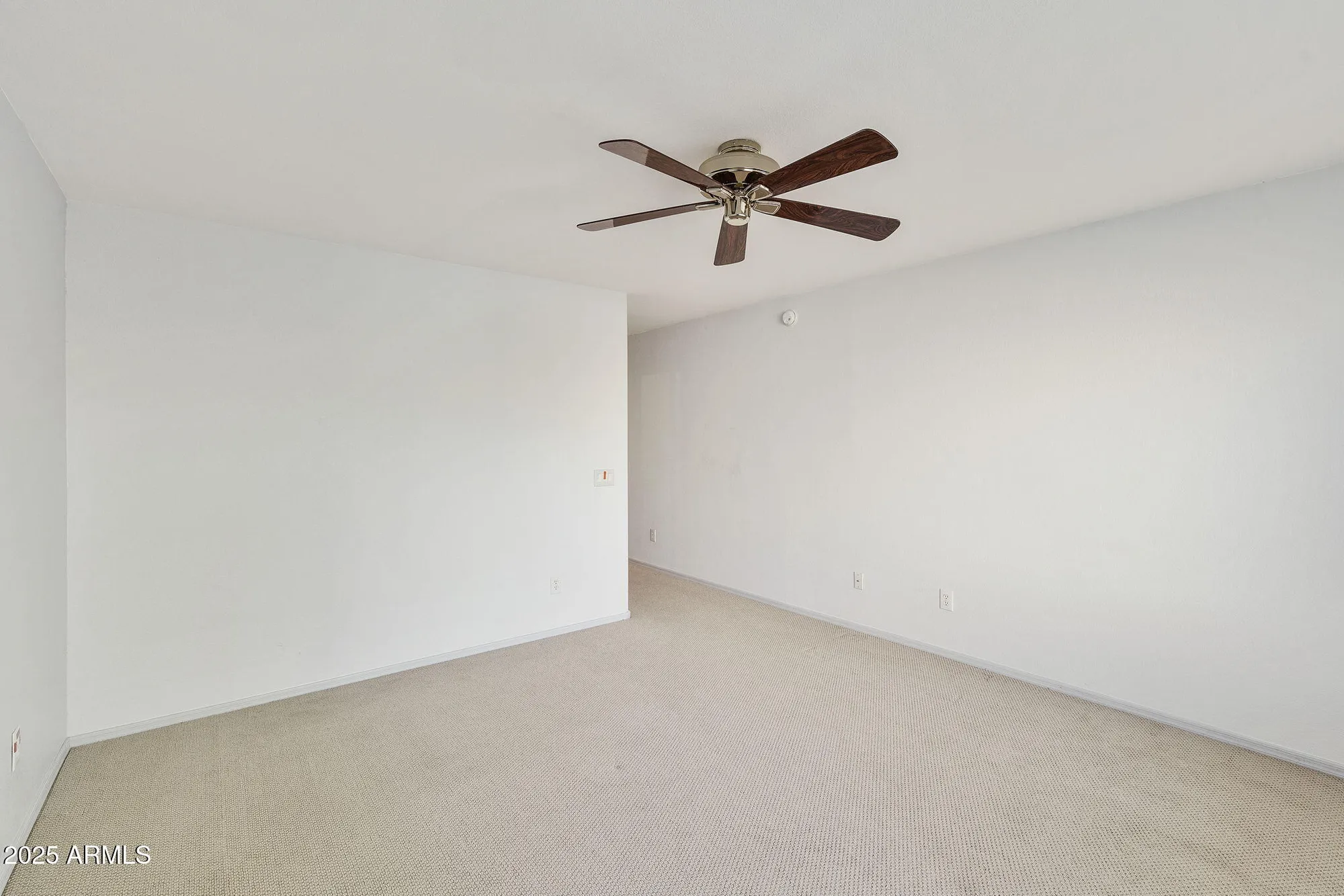 Property Slideshow image 28 of 51 | 1926 e lindrick dr, Chandler, AZ, 85249