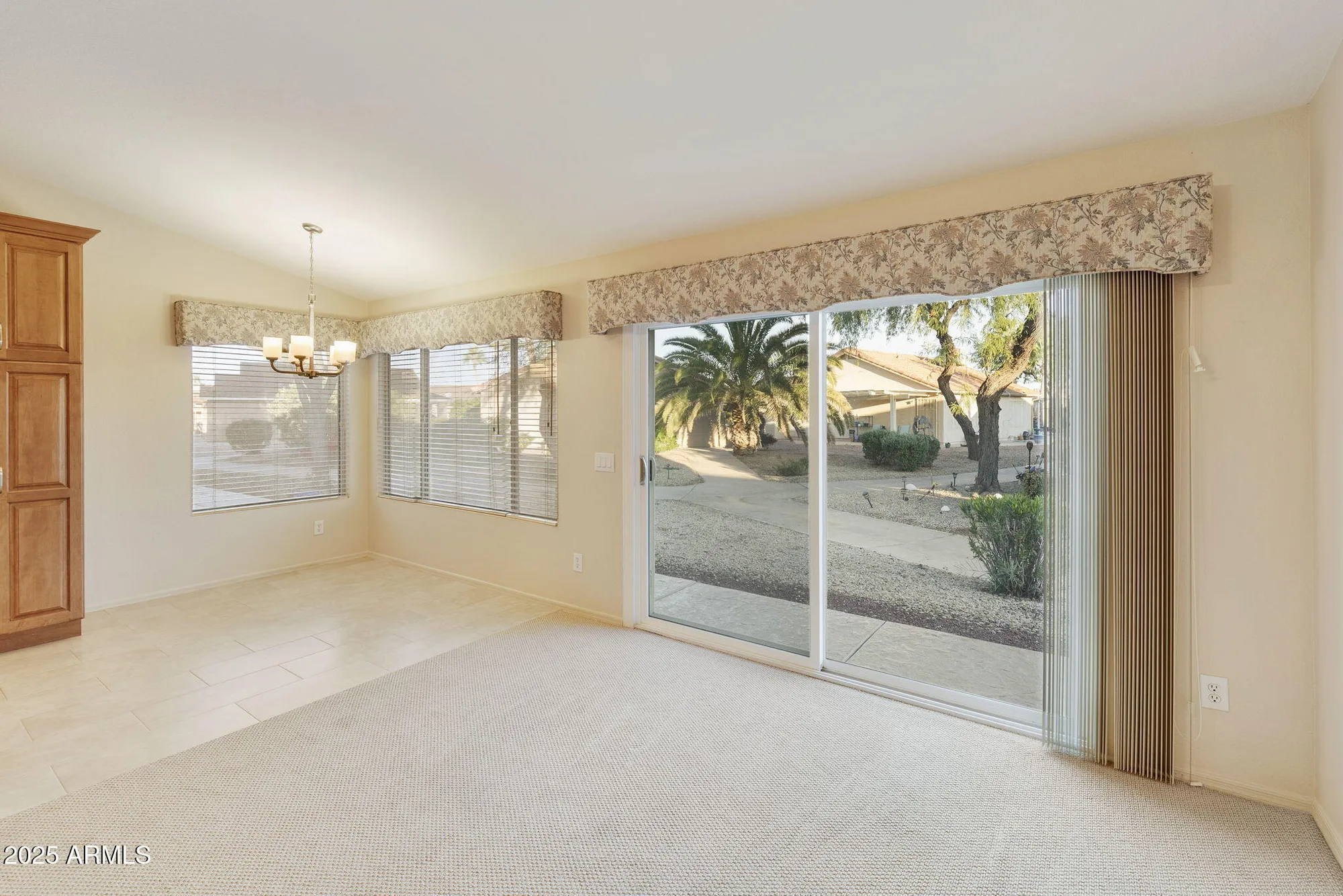 Property Slideshow image 21 of 51 | 1926 e lindrick dr, Chandler, AZ, 85249