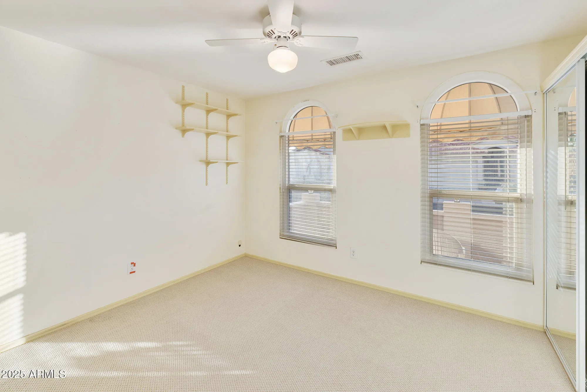 Property Slideshow image 25 of 51 | 1926 e lindrick dr, Chandler, AZ, 85249