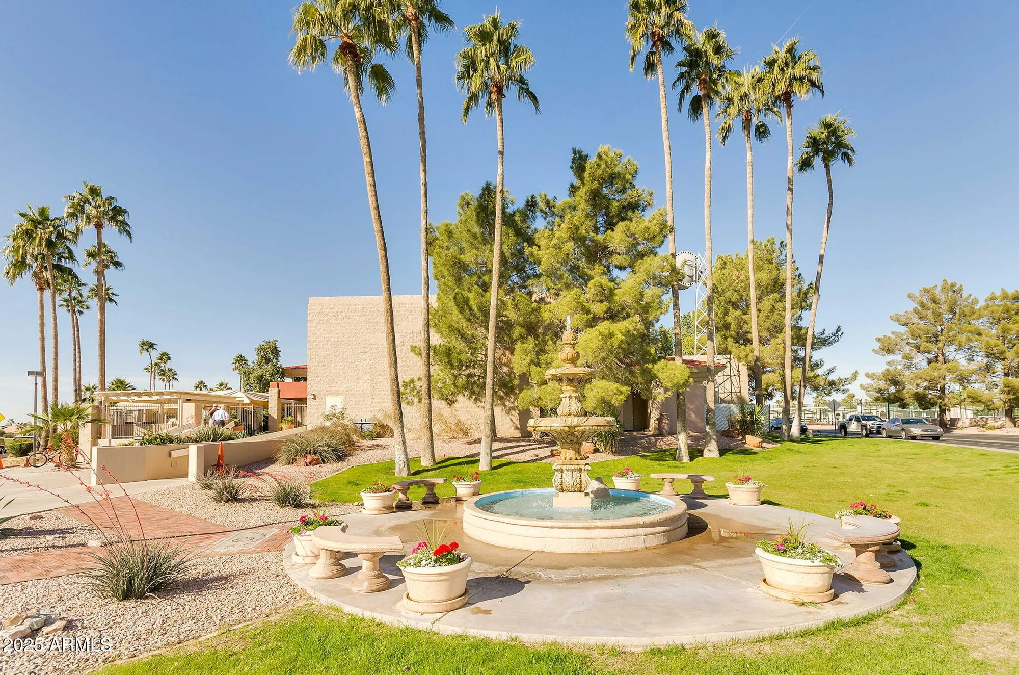 Property Slideshow image 44 of 51 | 1926 e lindrick dr, Chandler, AZ, 85249