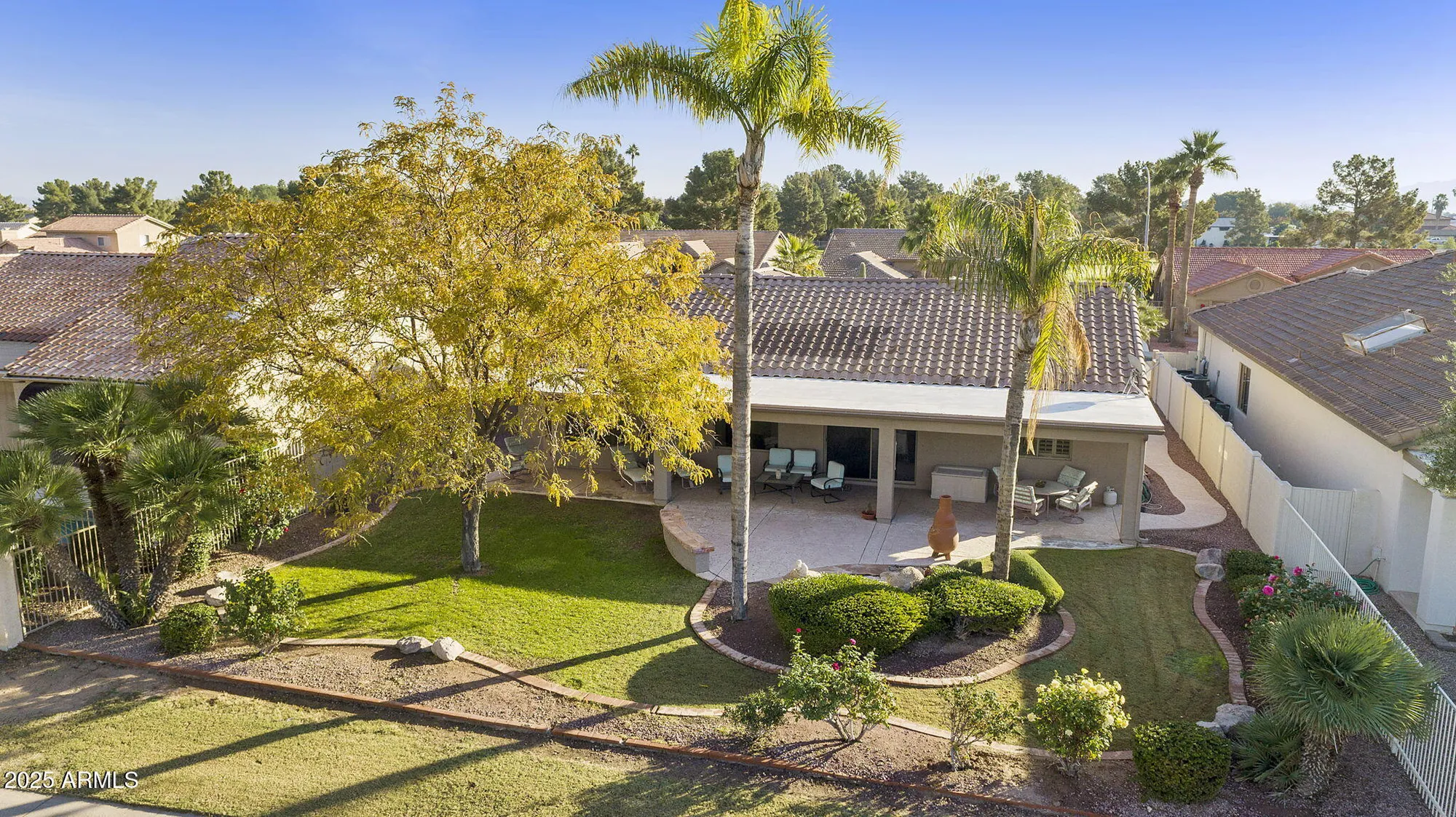 Property Slideshow image 7 of 79 | 5752 s amberwood dr, Chandler, AZ, 85248