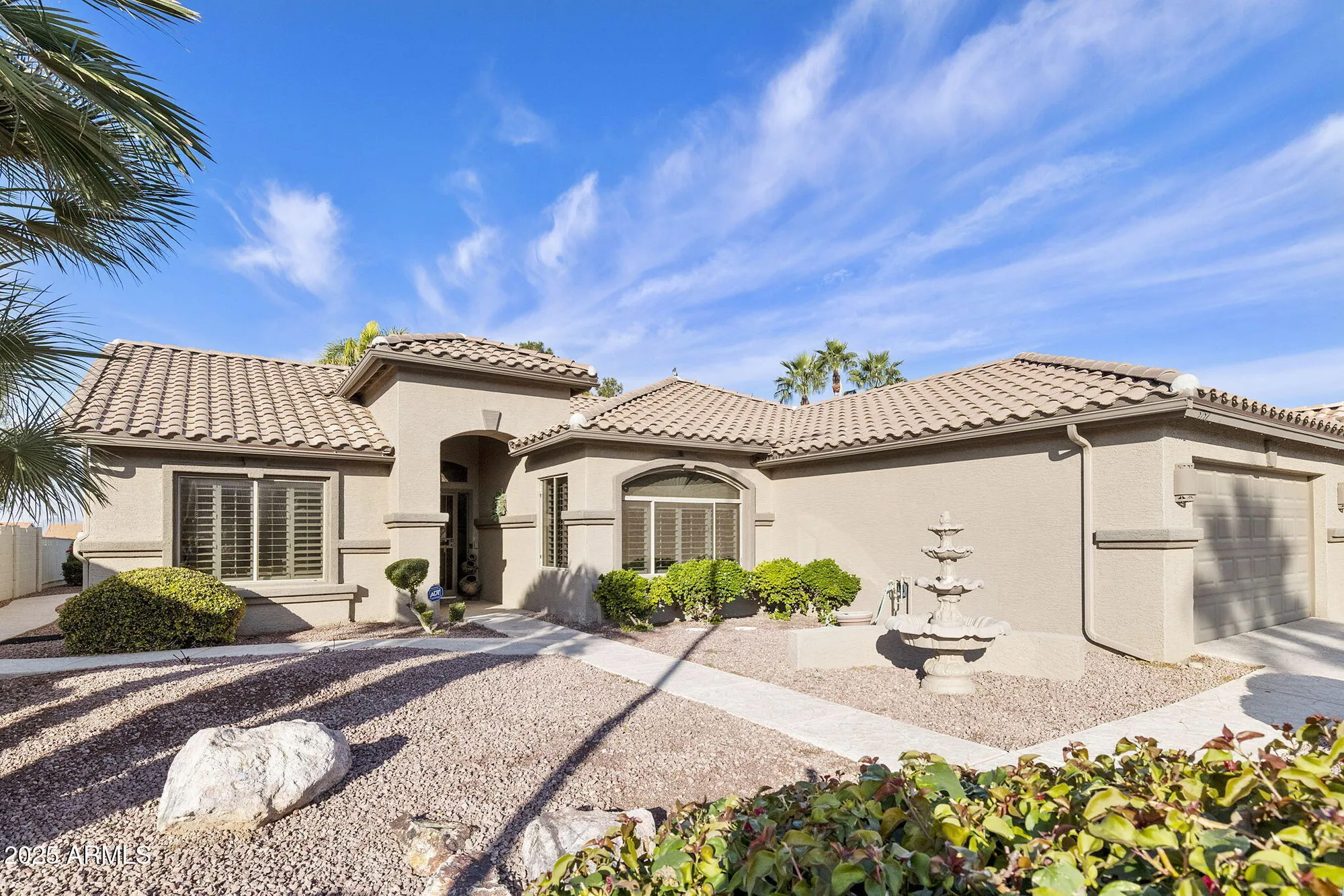 Property Slideshow image 11 of 79 | 5752 s amberwood dr, Chandler, AZ, 85248