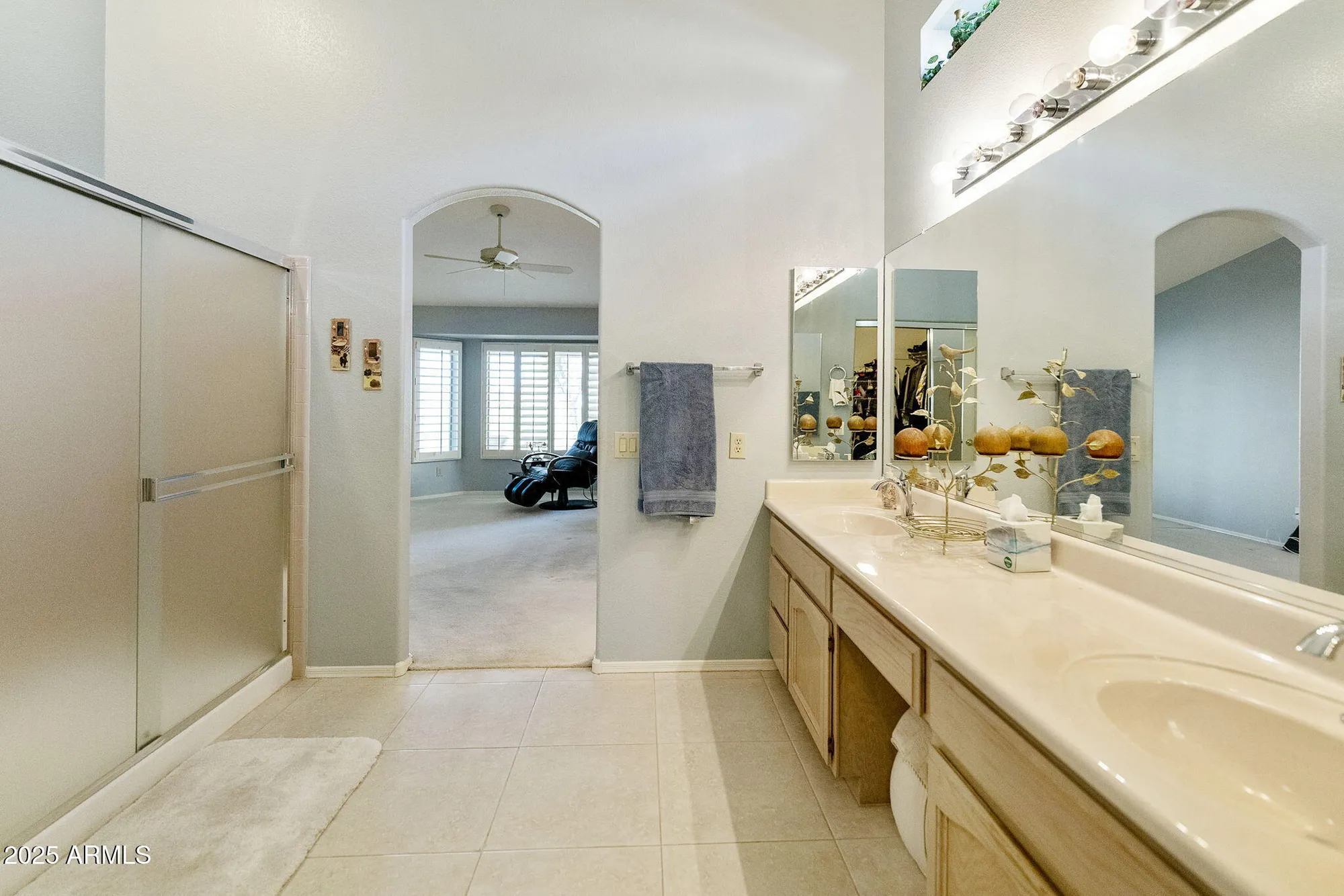 Property Slideshow image 36 of 79 | 5752 s amberwood dr, Chandler, AZ, 85248