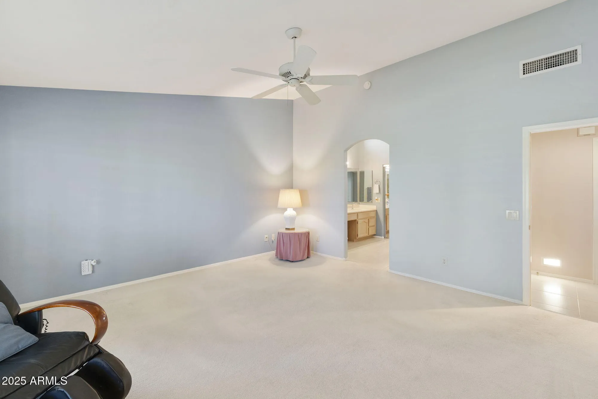 Property Slideshow image 32 of 79 | 5752 s amberwood dr, Chandler, AZ, 85248