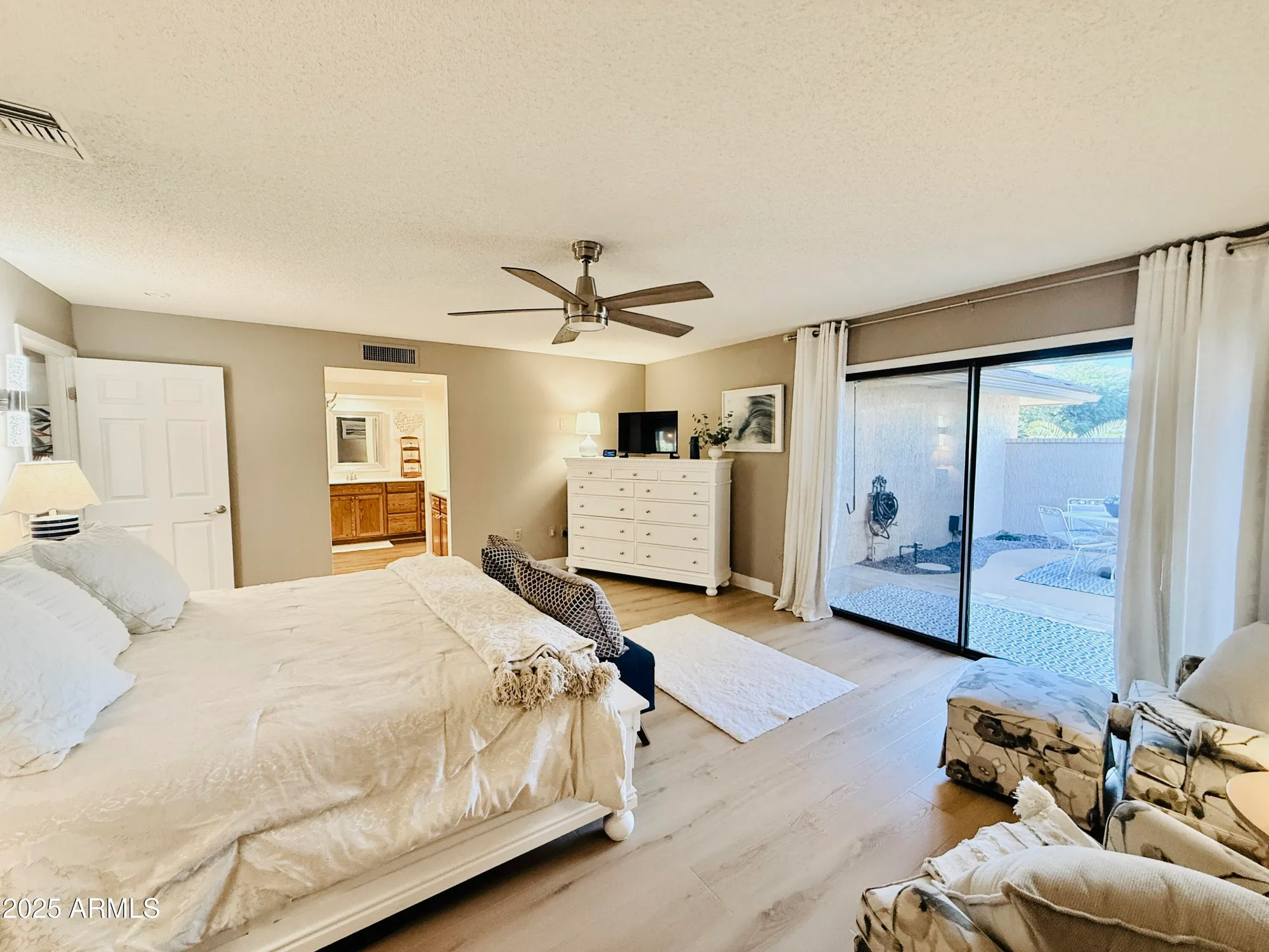 Property Slideshow image 18 of 40 | 14326 w yukon dr, Sun City West, AZ, 85375