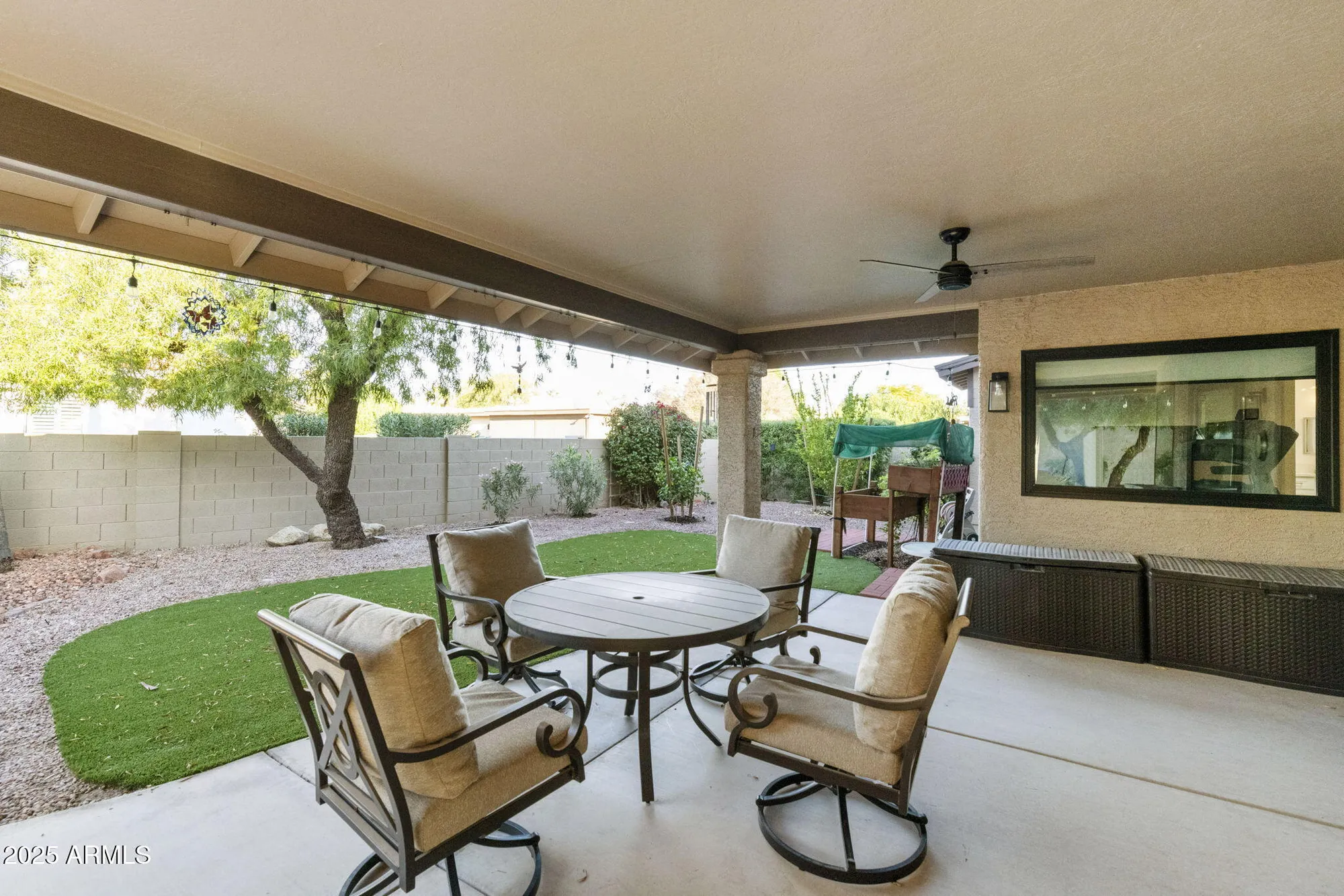Property Slideshow image 21 of 58 | 26218 s cloverland dr, Sun Lakes, AZ, 85248