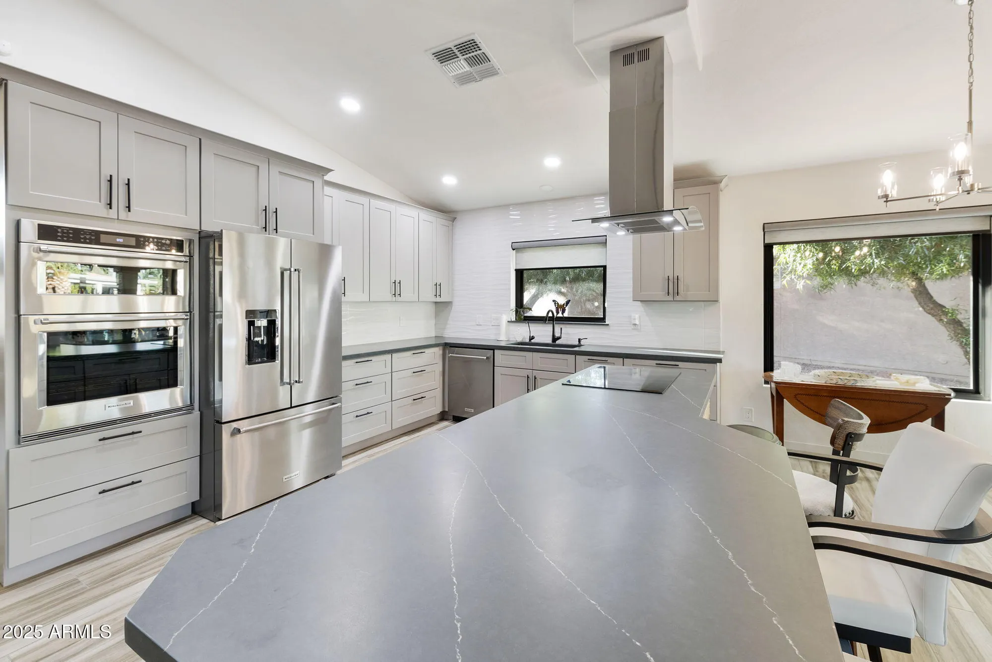 Property Slideshow image 16 of 58 | 26218 s cloverland dr, Sun Lakes, AZ, 85248