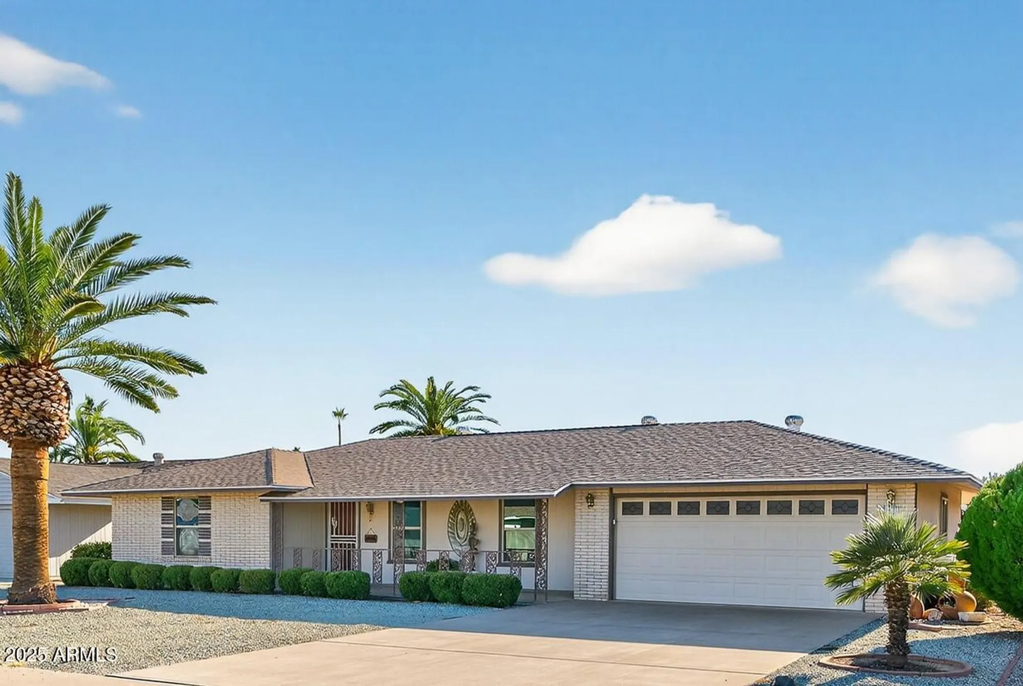 Property Slideshow image 4 of 50 | 10237 w burns dr, Sun City, AZ, 85351