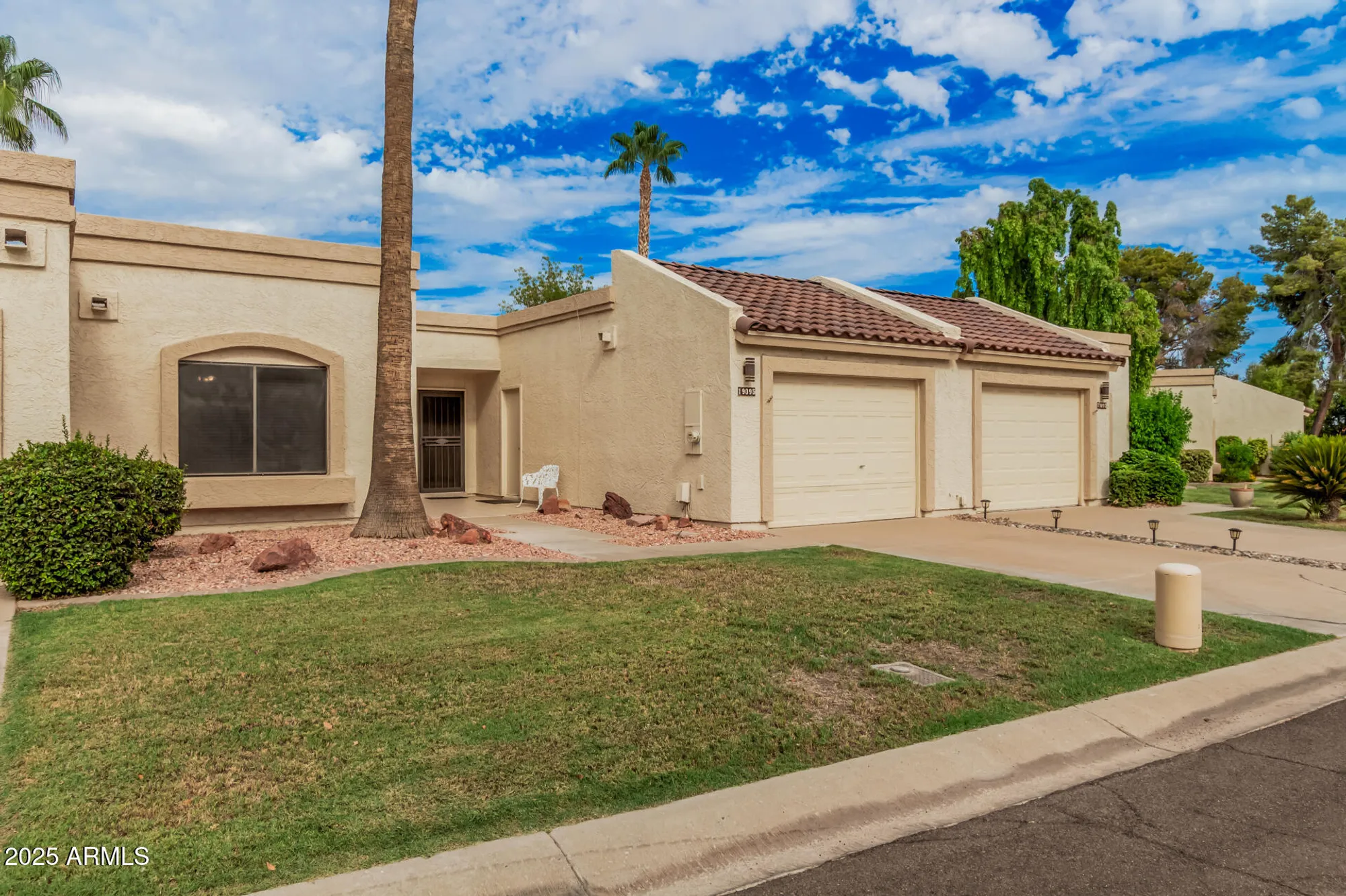 Property Slideshow image 1 of 36 | 19095 n 97th ln, Peoria, AZ, 85382