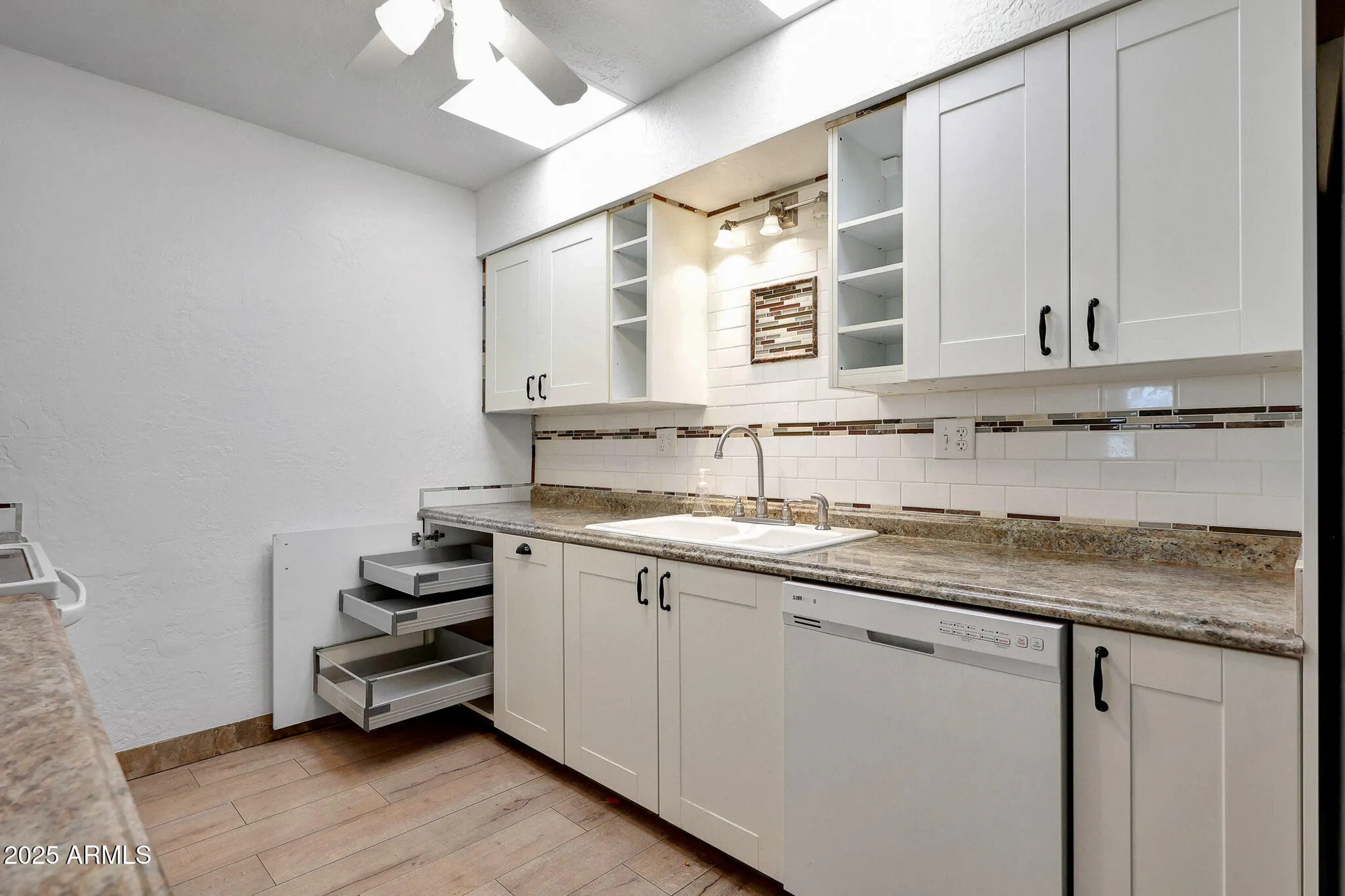 Property Slideshow image 3 of 28 | 13006 n 100th dr, Sun City, AZ, 85351