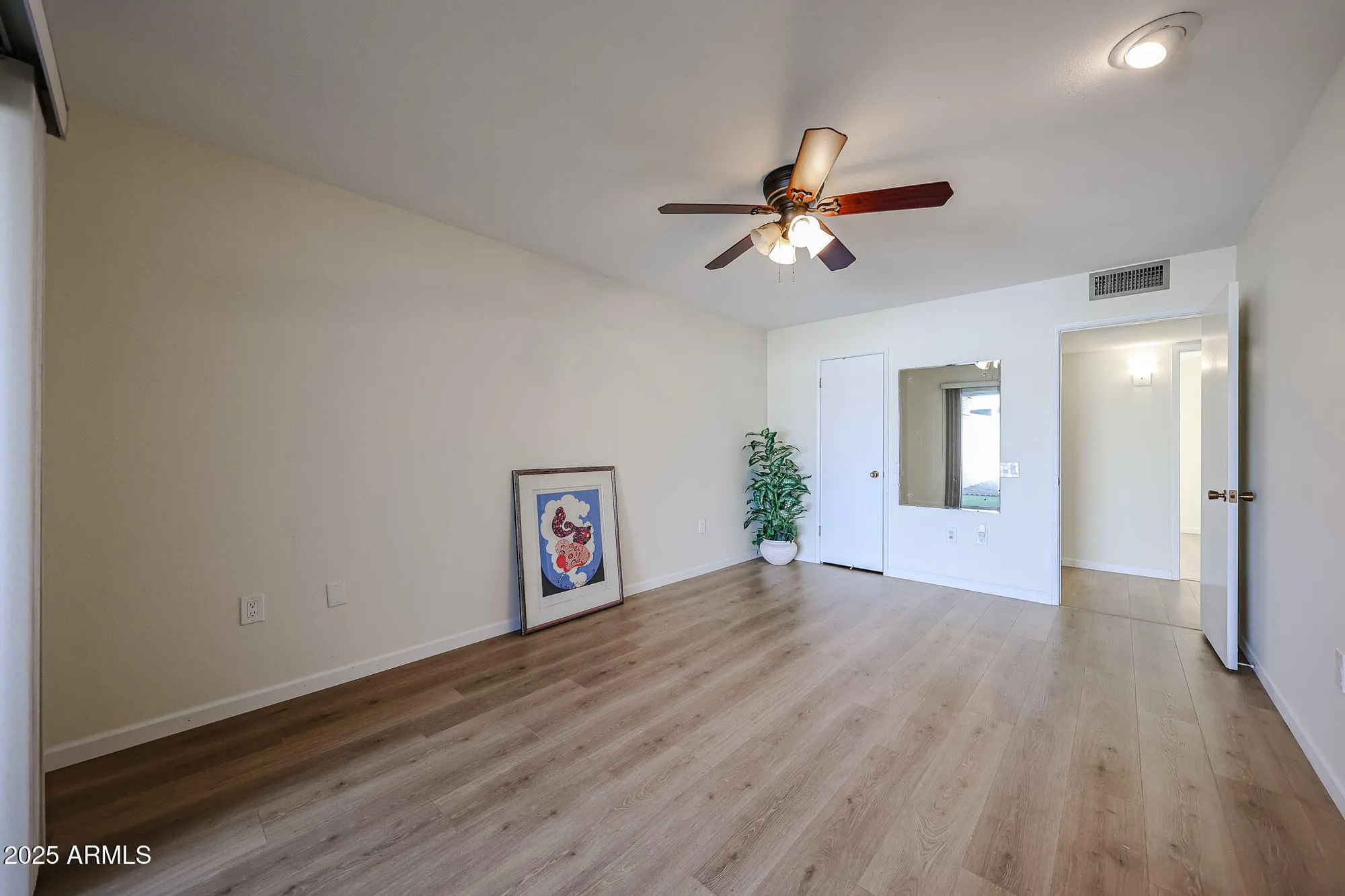 Property Slideshow image 2 of 3 | 12890 n 99th dr, Sun City, AZ, 85351