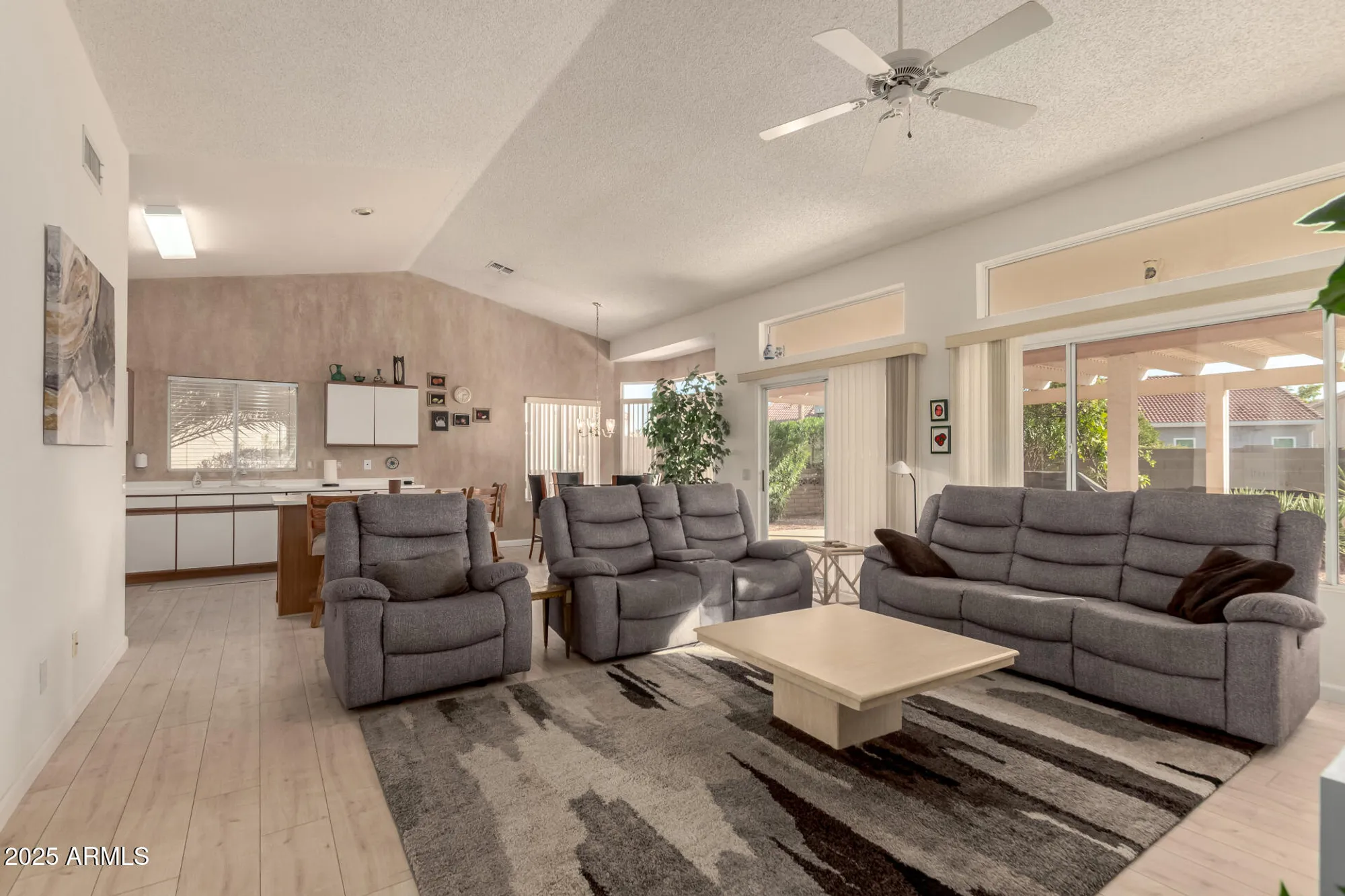 Property Slideshow image 6 of 39 | 1553 e palm beach dr, Chandler, AZ, 85249