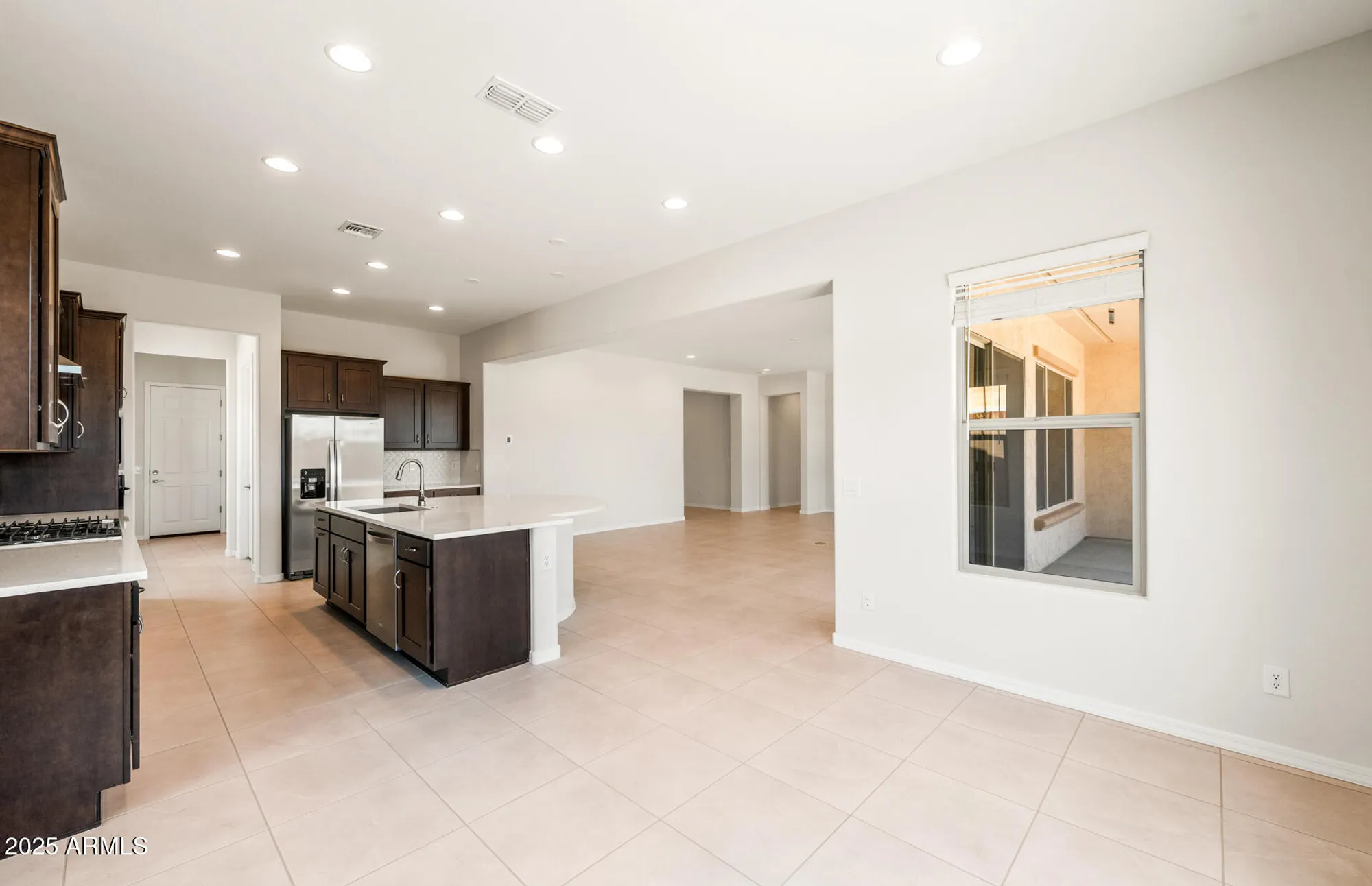 Property Slideshow image 18 of 35 | 4396 n palo verde dr, Florence, AZ, 85132