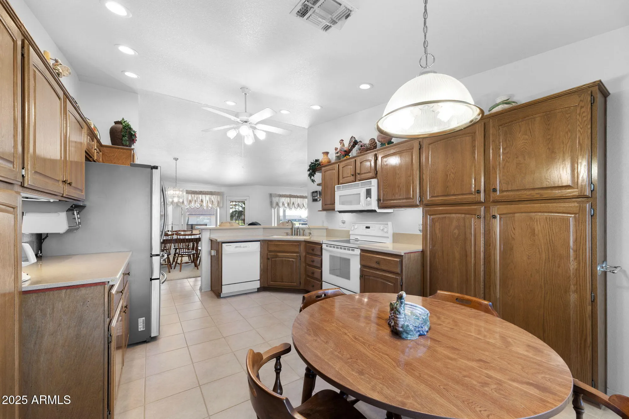 Property Slideshow image 8 of 19 | 11241 e medina ave, Mesa, AZ, 85209