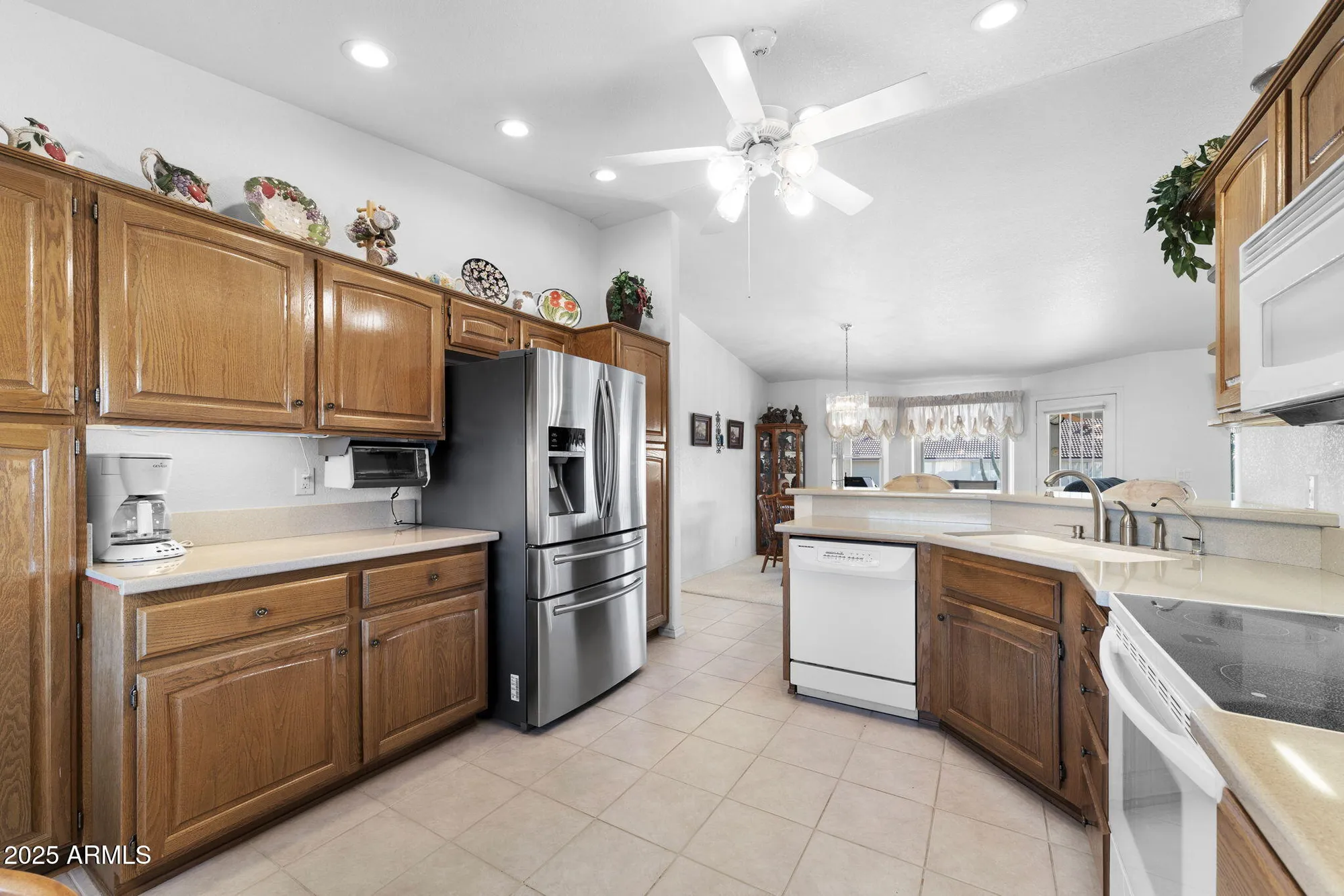 Property Slideshow image 9 of 19 | 11241 e medina ave, Mesa, AZ, 85209