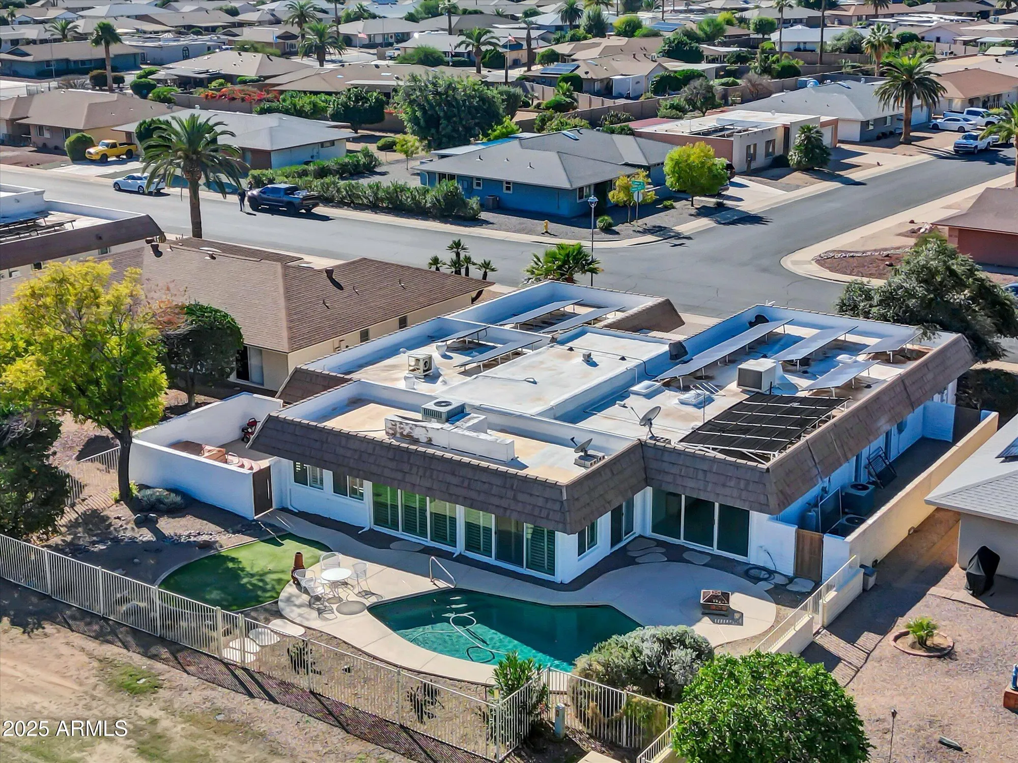 Property Slideshow image 37 of 43 | 15213 n cameo dr, Sun City, AZ, 85351