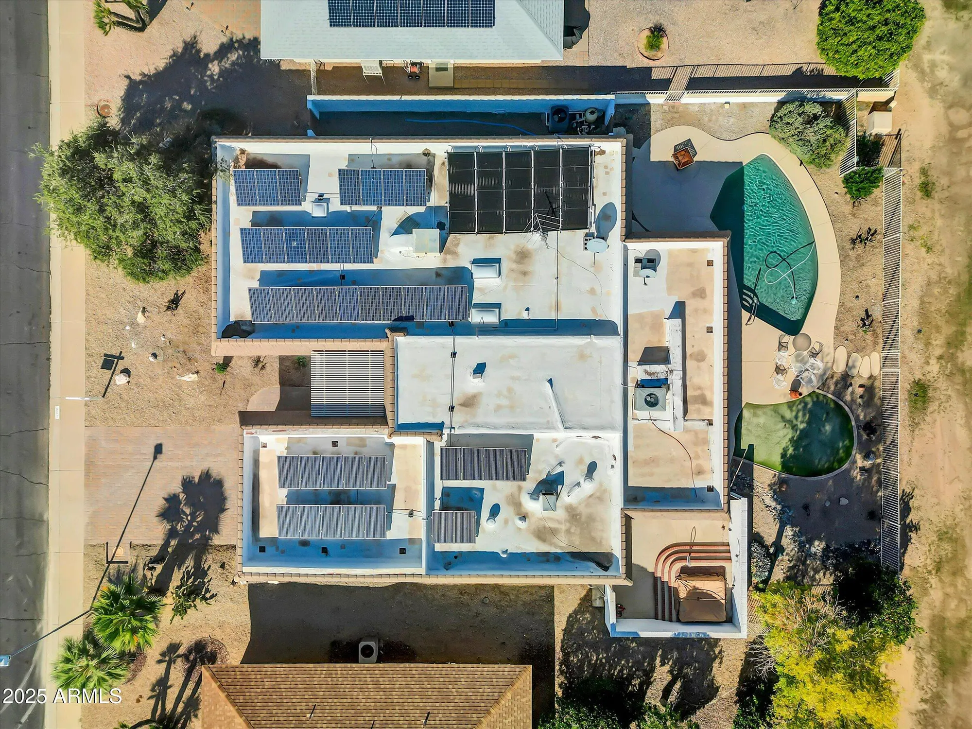 Property Slideshow image 40 of 43 | 15213 n cameo dr, Sun City, AZ, 85351