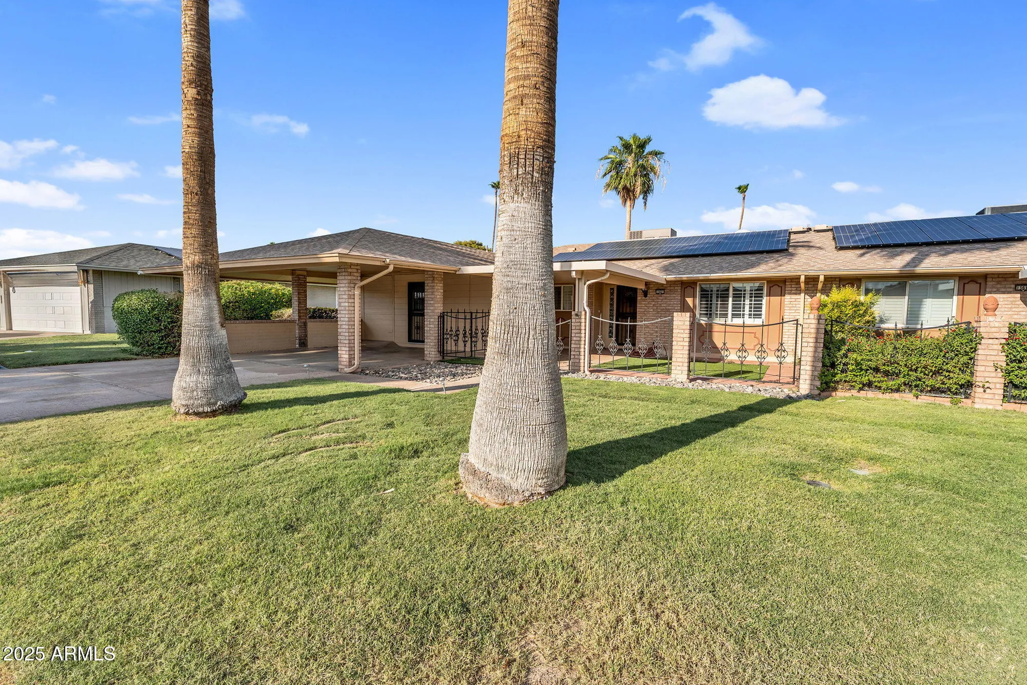 Property Slideshow image 3 of 40 | 13621 n emberwood dr, Sun City, AZ, 85351