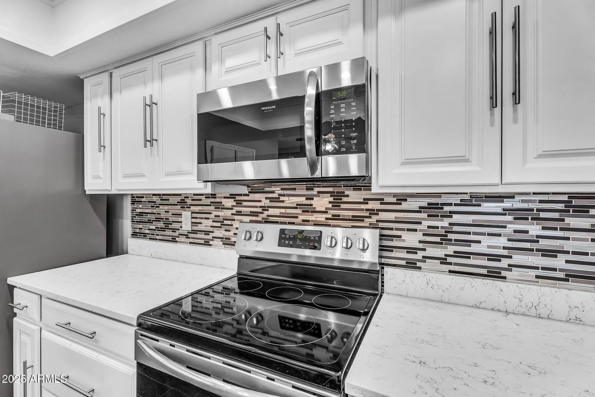 Property Slideshow image 18 of 40 | 13621 n emberwood dr, Sun City, AZ, 85351