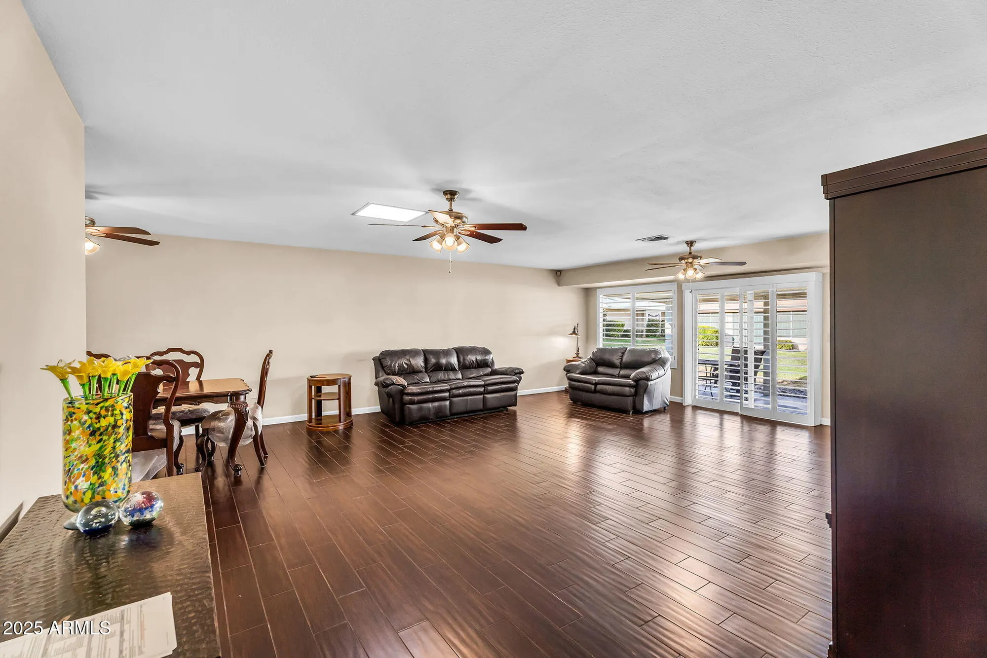 Property Slideshow image 10 of 40 | 13621 n emberwood dr, Sun City, AZ, 85351