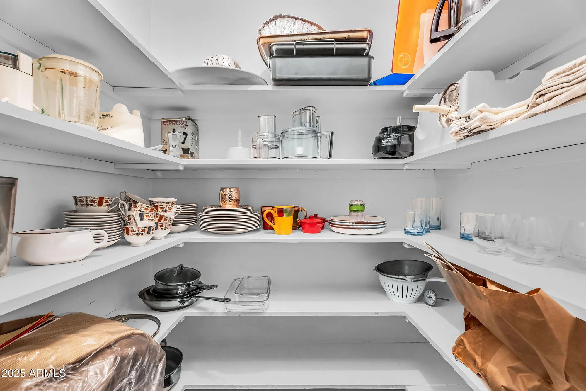 Property Slideshow image 20 of 40 | 13621 n emberwood dr, Sun City, AZ, 85351