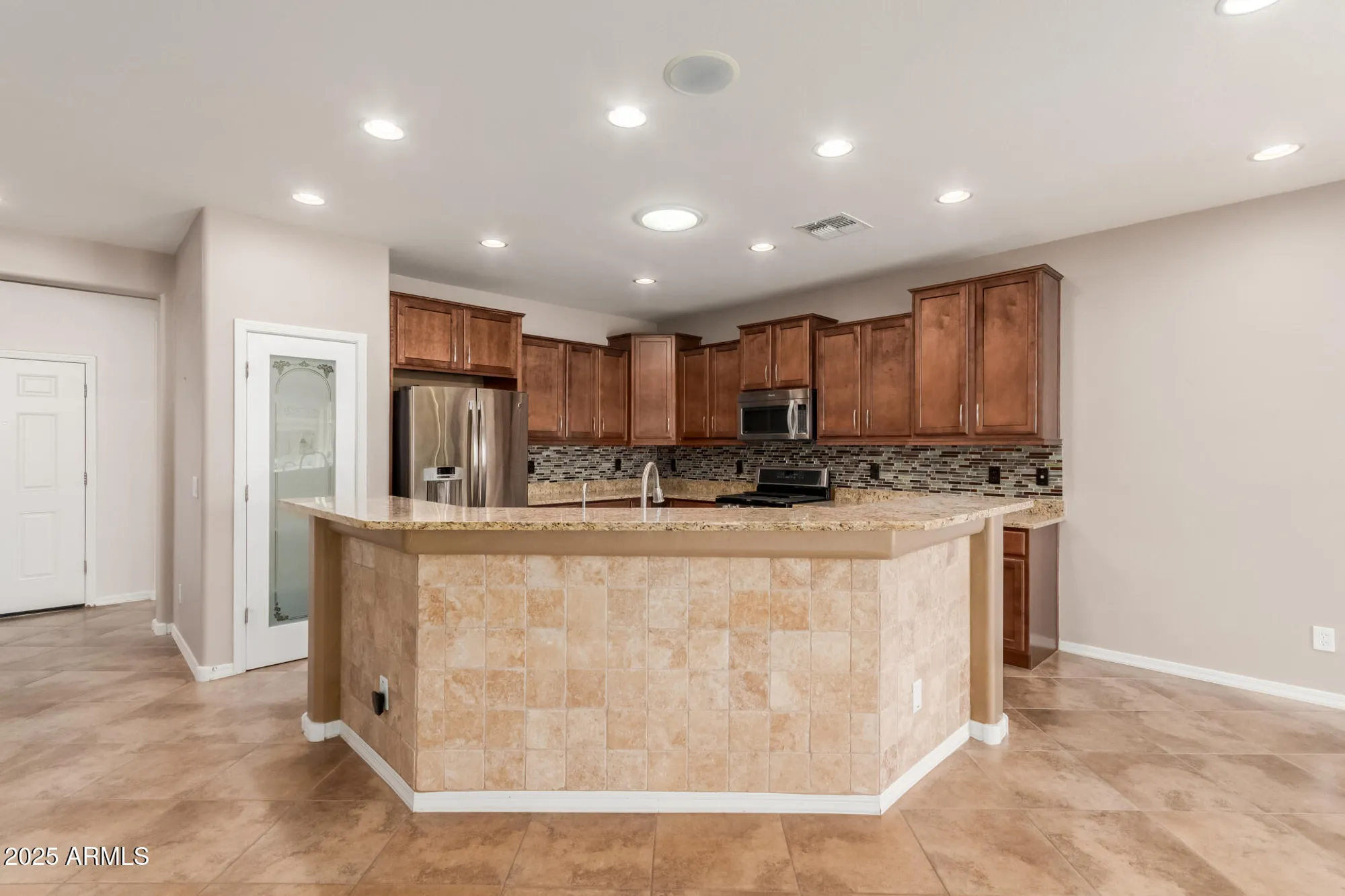 Property Slideshow image 7 of 43 | 26208 w tina ln, Buckeye, AZ, 85396