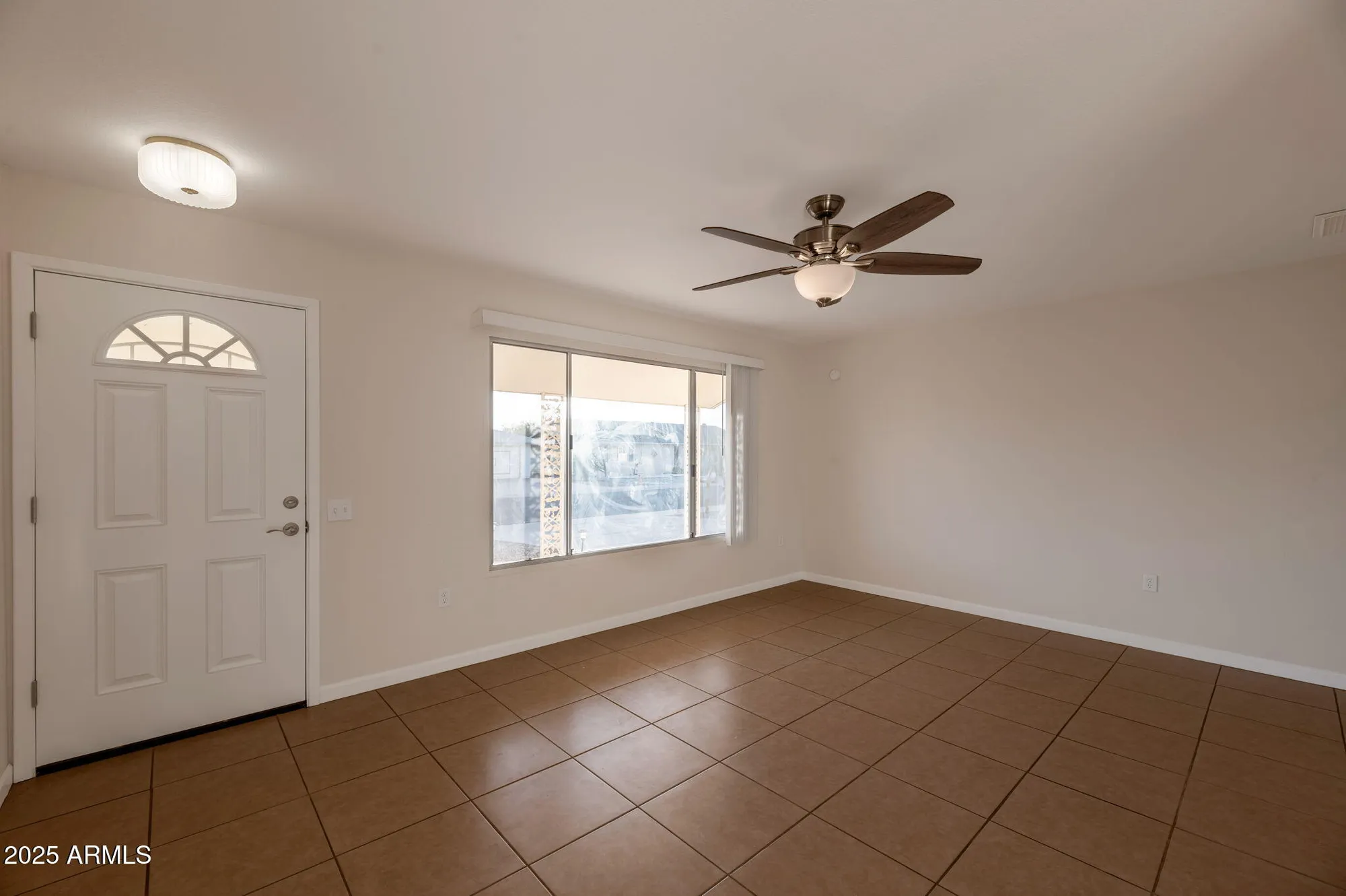 Property Slideshow image 14 of 31 | 9822 w silver bell dr, Sun City, AZ, 85351