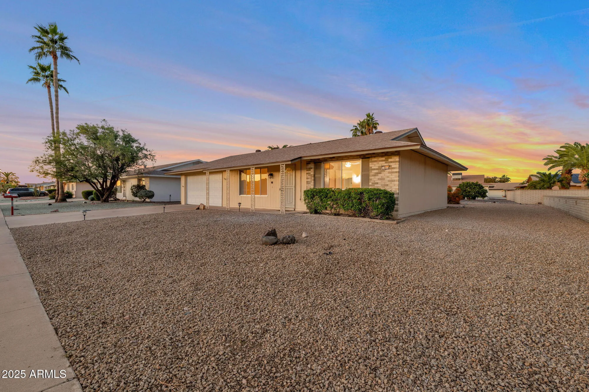 Property Slideshow image 3 of 31 | 9822 w silver bell dr, Sun City, AZ, 85351