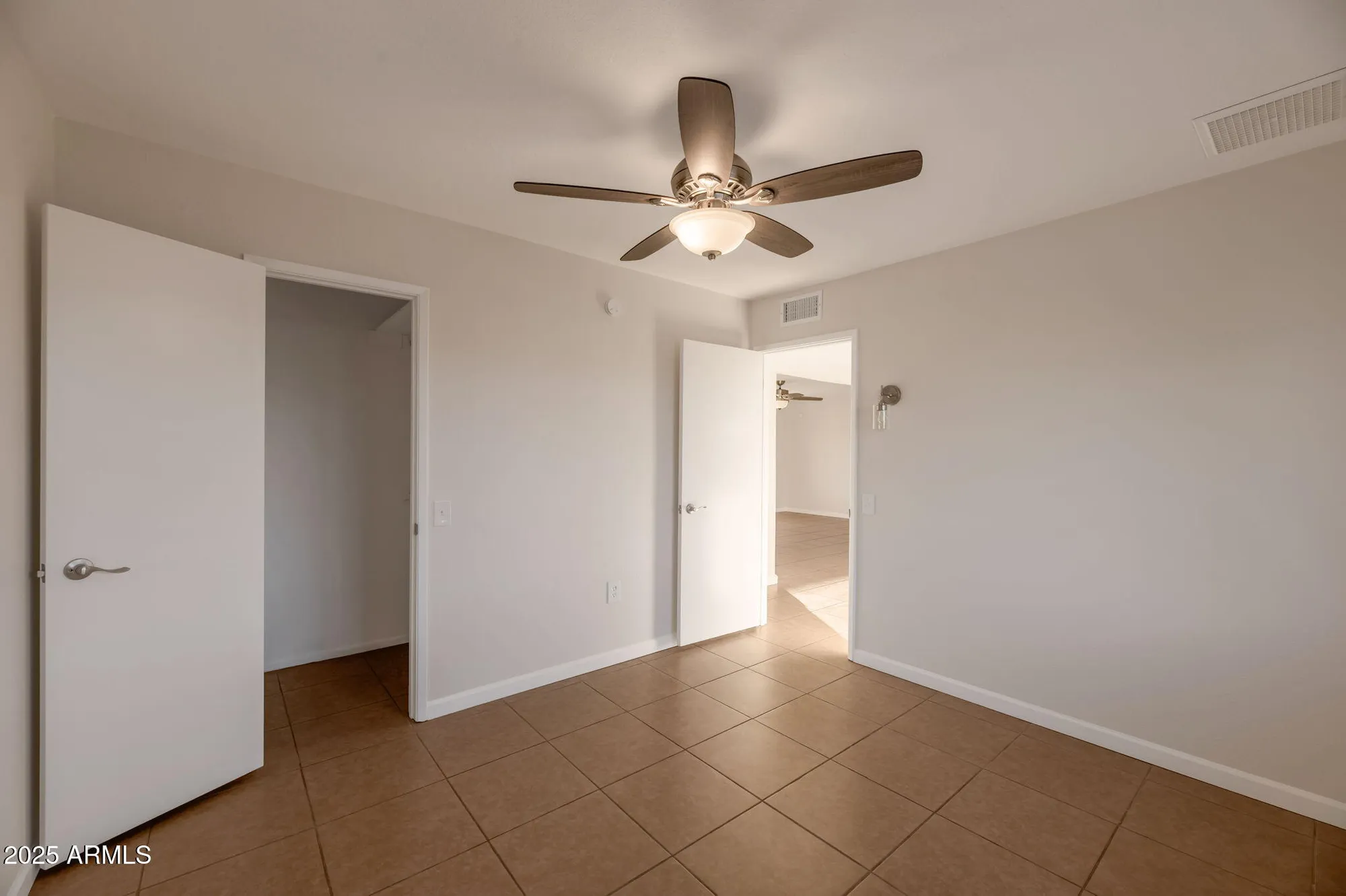 Property Slideshow image 21 of 31 | 9822 w silver bell dr, Sun City, AZ, 85351