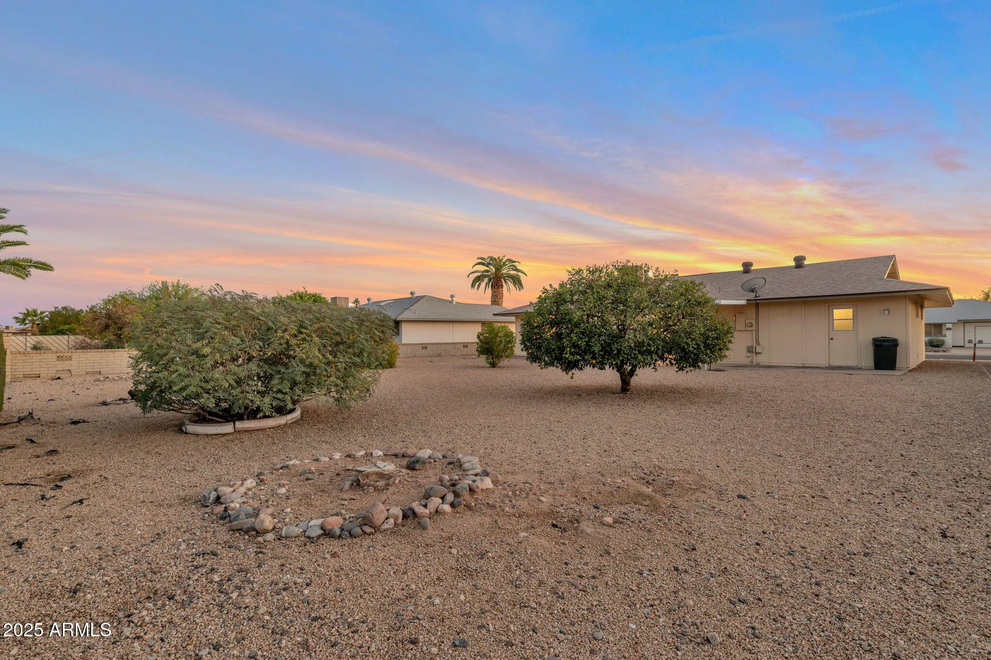 Property Slideshow image 28 of 31 | 9822 w silver bell dr, Sun City, AZ, 85351