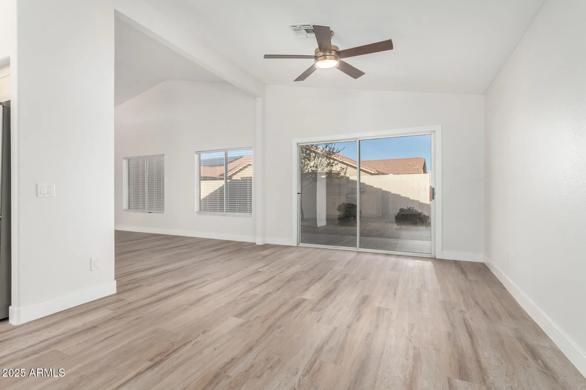 Property Slideshow image 10 of 37 | 14672 w whitton ave, Goodyear, AZ, 85395