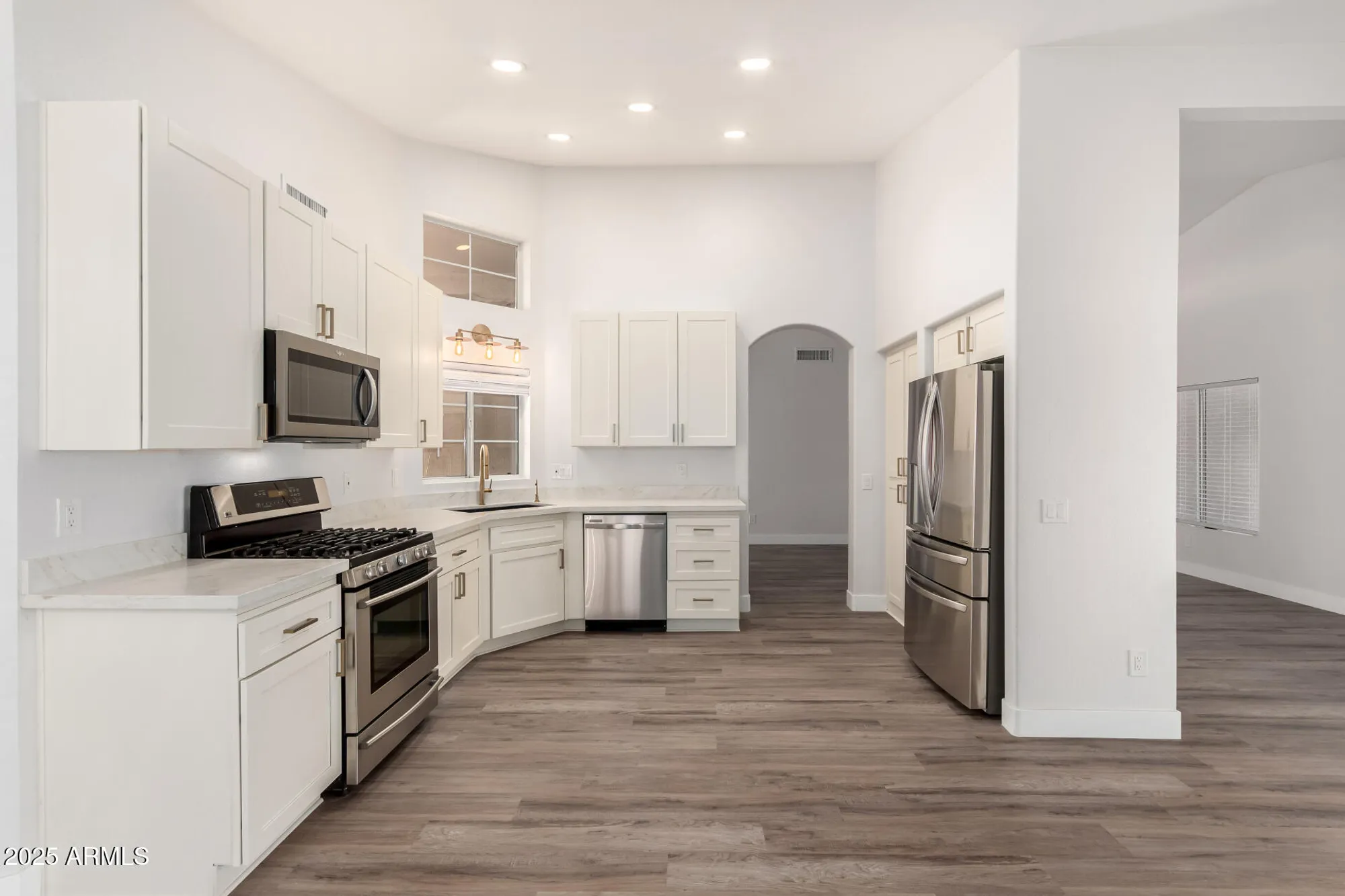 Property Slideshow image 17 of 37 | 14672 w whitton ave, Goodyear, AZ, 85395