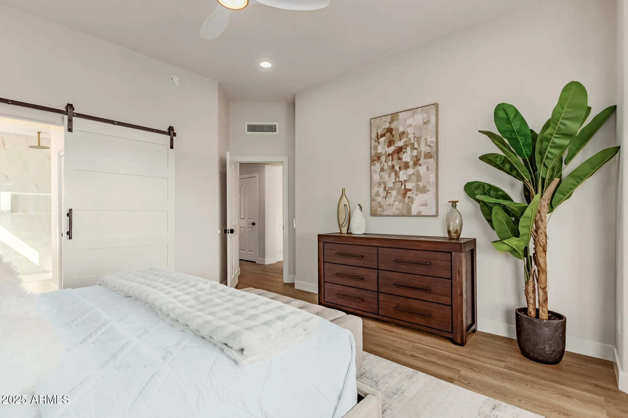 Property Slideshow image 14 of 31 | 16131 w sentinel dr, Sun City West, AZ, 85375