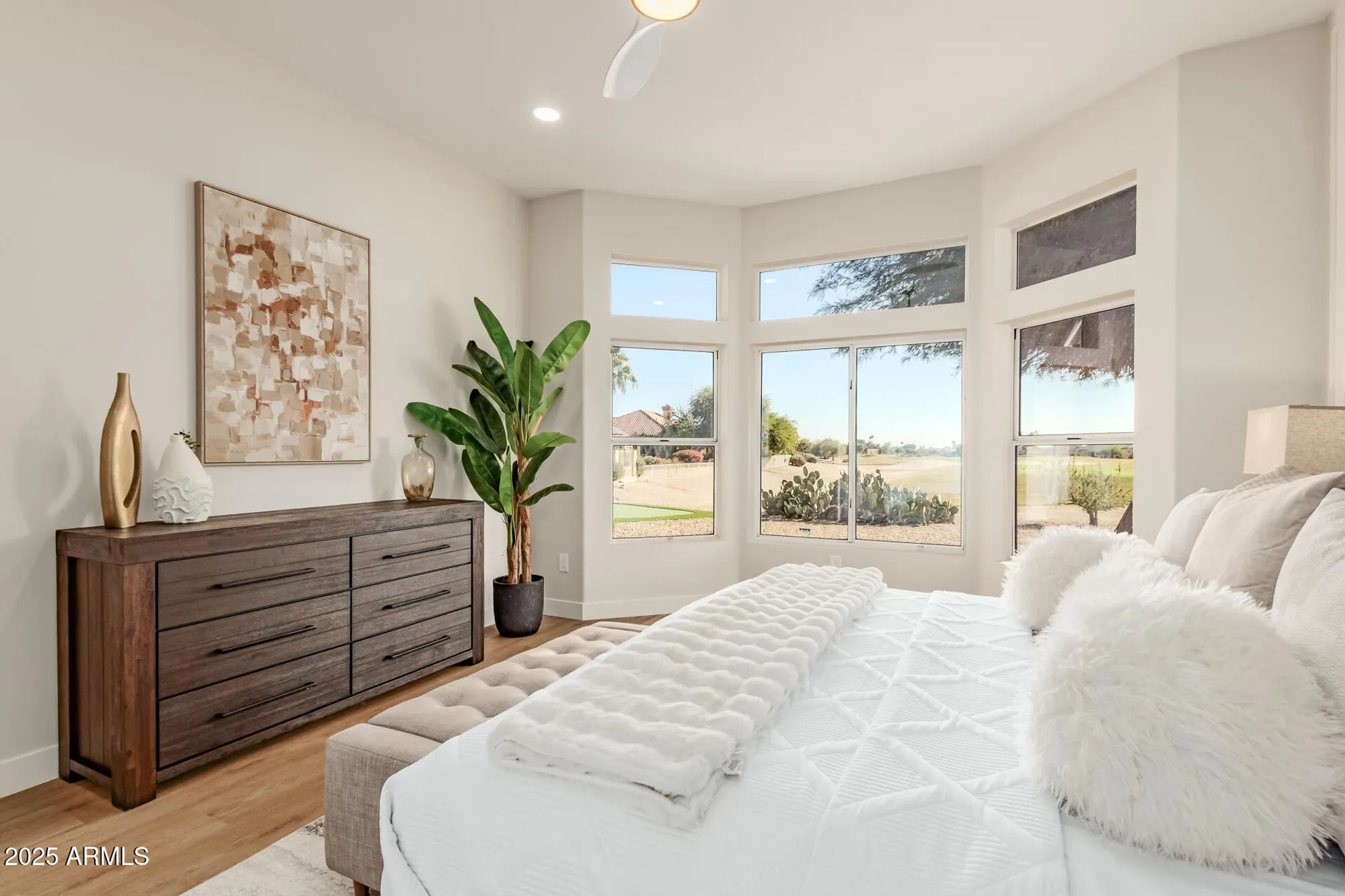 Property Slideshow image 13 of 31 | 16131 w sentinel dr, Sun City West, AZ, 85375