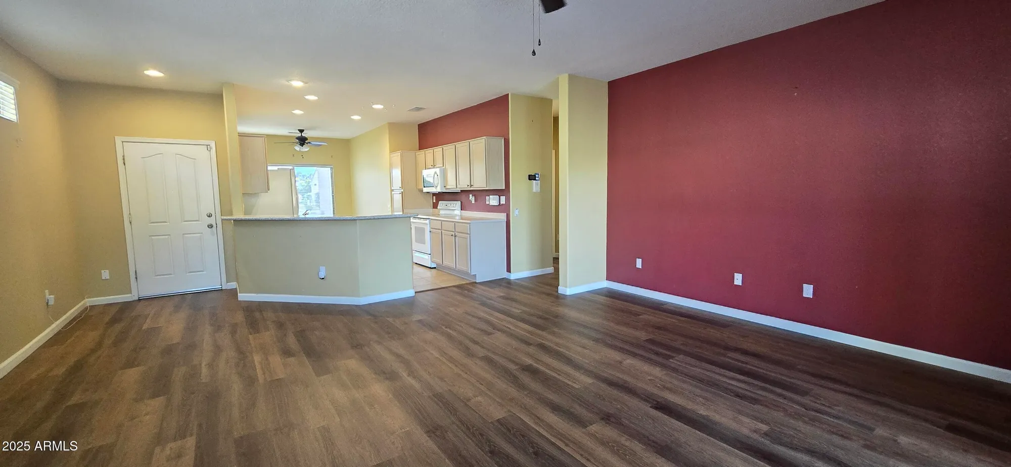 Property Slideshow image 15 of 26 | 16434 w crater ln, Surprise, AZ, 85374