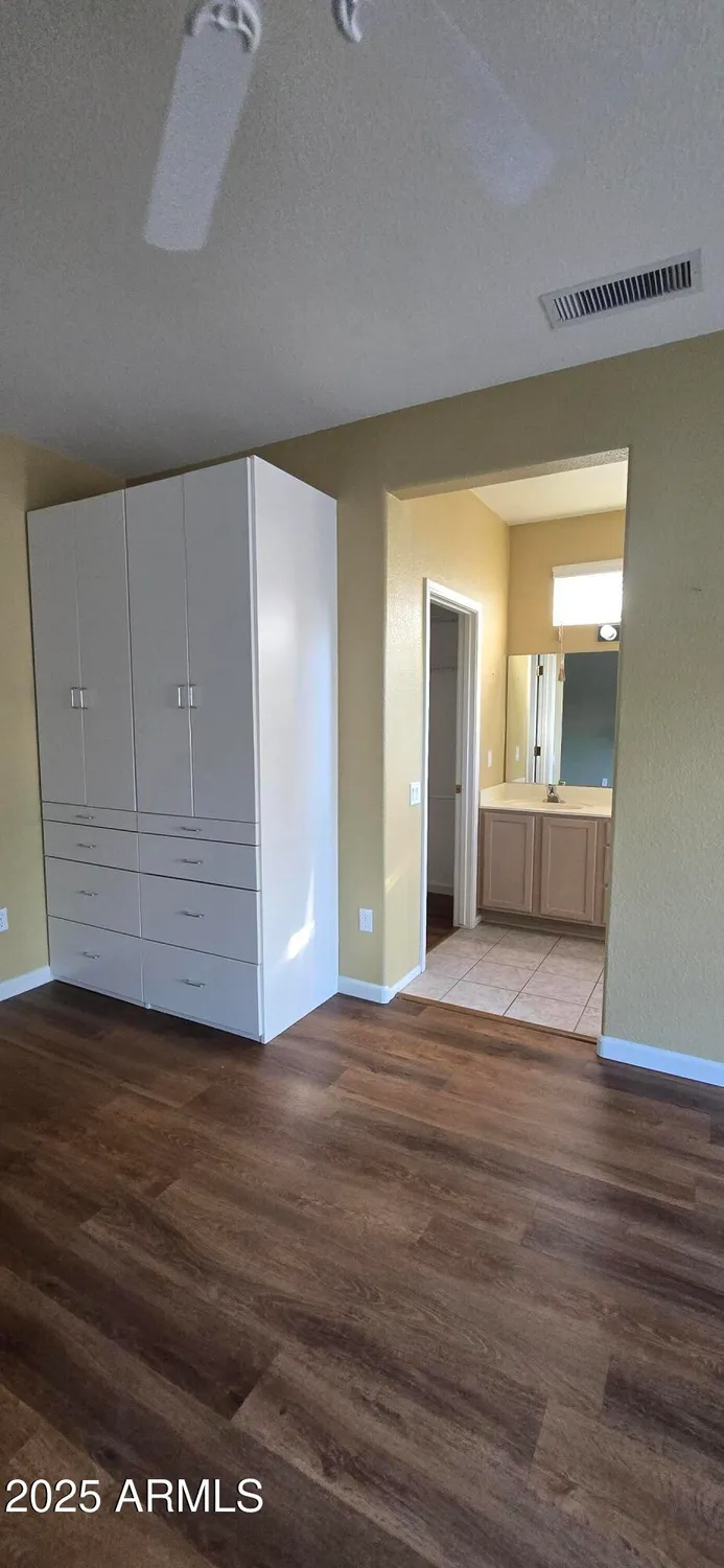 Property Slideshow image 18 of 26 | 16434 w crater ln, Surprise, AZ, 85374