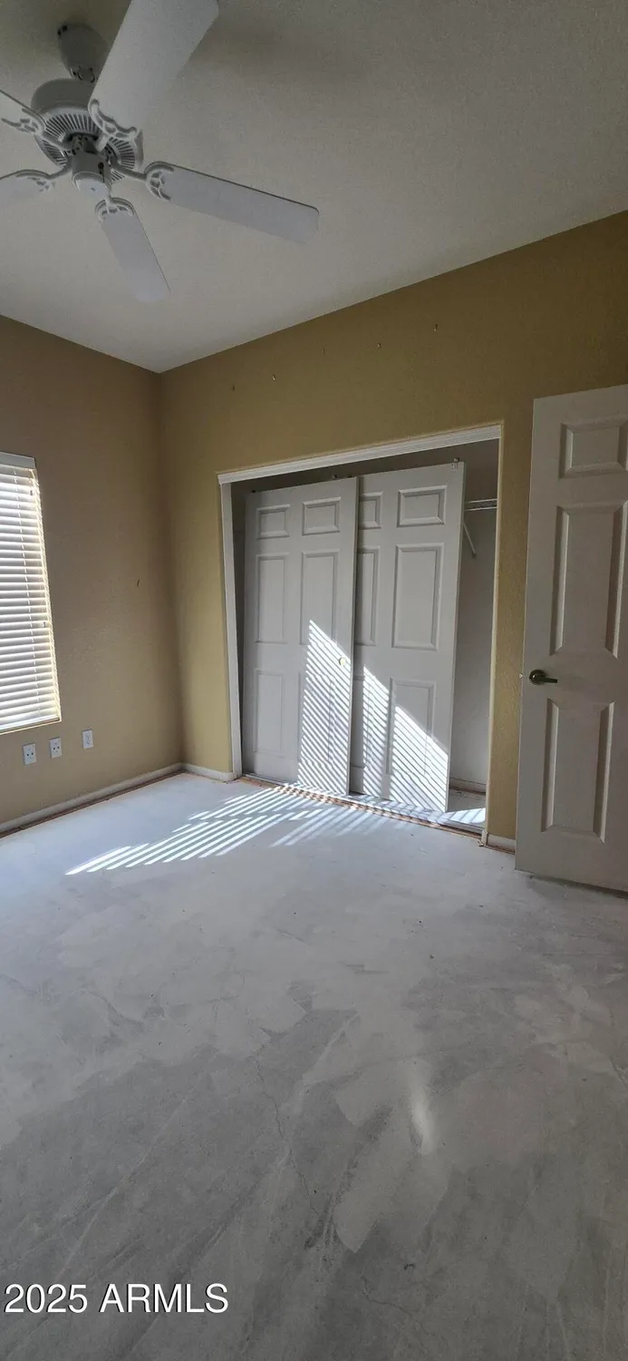 Property Slideshow image 11 of 26 | 16434 w crater ln, Surprise, AZ, 85374