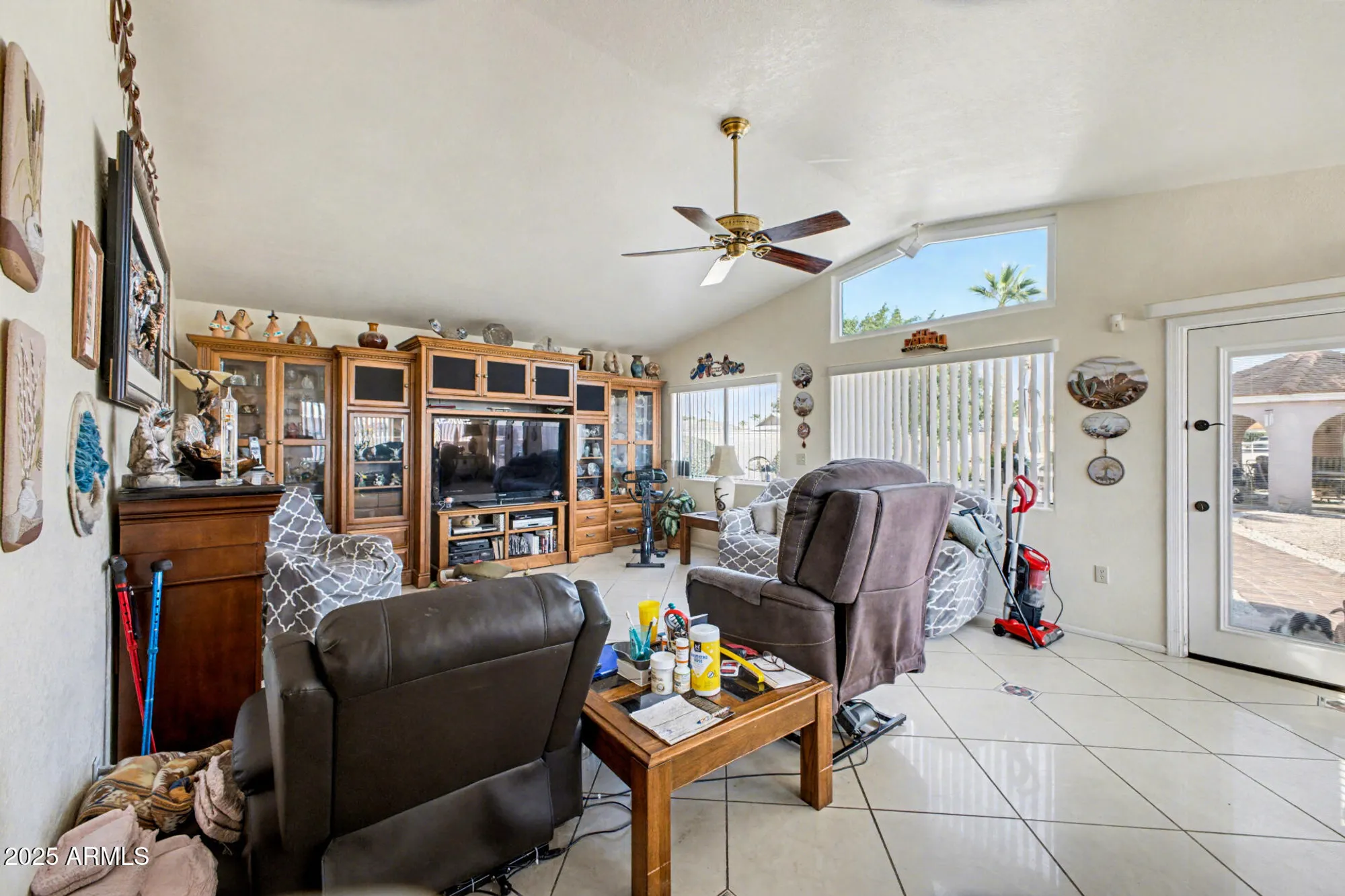 Property Slideshow image 12 of 25 | 10636 w bayside rd, Sun City, AZ, 85351