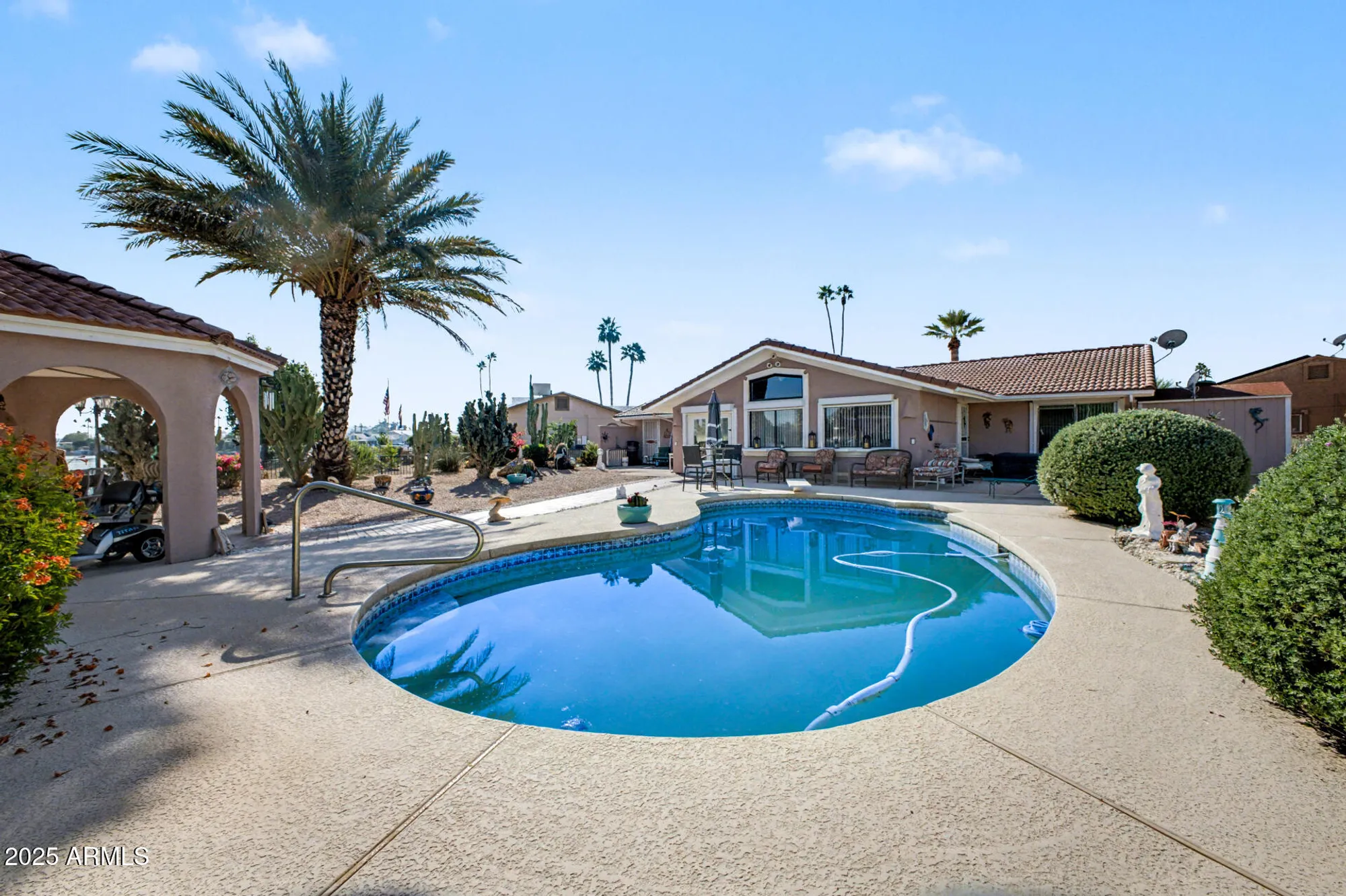 Property Slideshow image 23 of 25 | 10636 w bayside rd, Sun City, AZ, 85351
