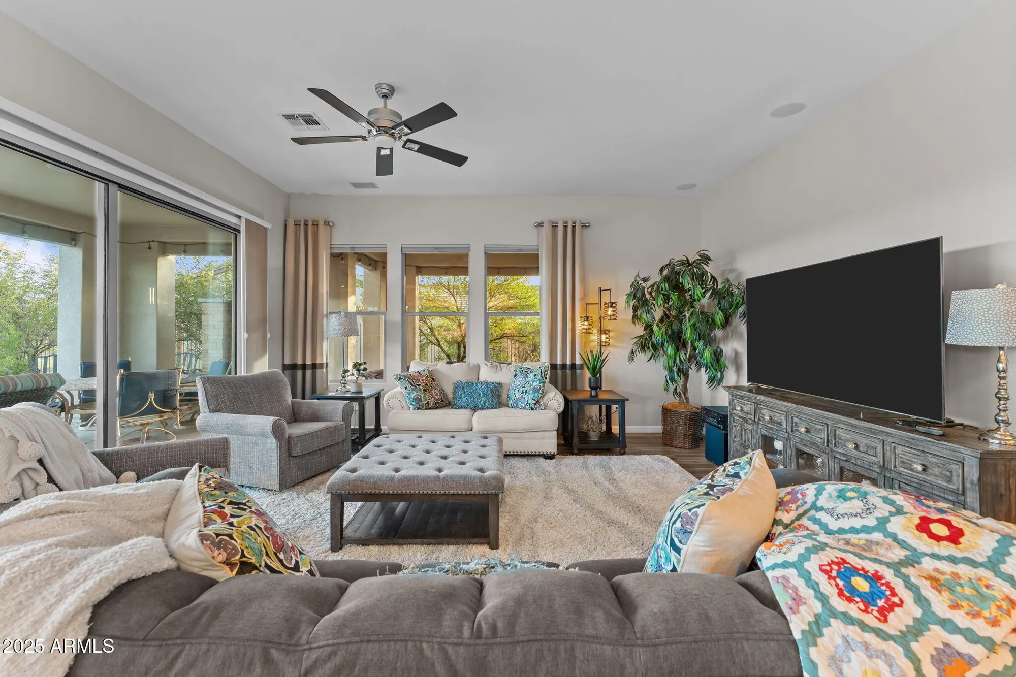 Property Slideshow image 8 of 50 | 3360 rising sun rdg, Wickenburg, AZ, 85390