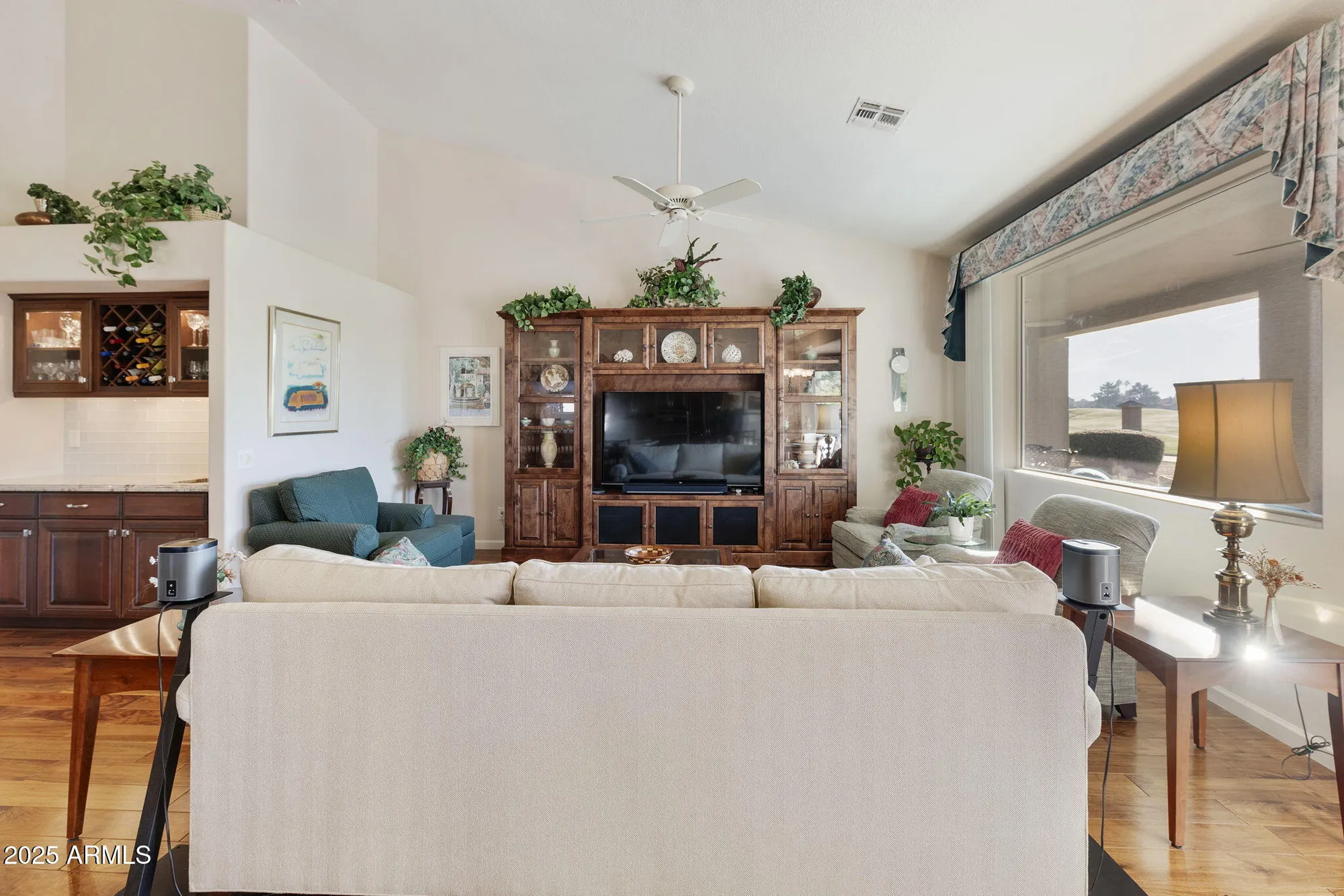 Property Slideshow image 16 of 84 | 531 w cherrywood dr, Chandler, AZ, 85248