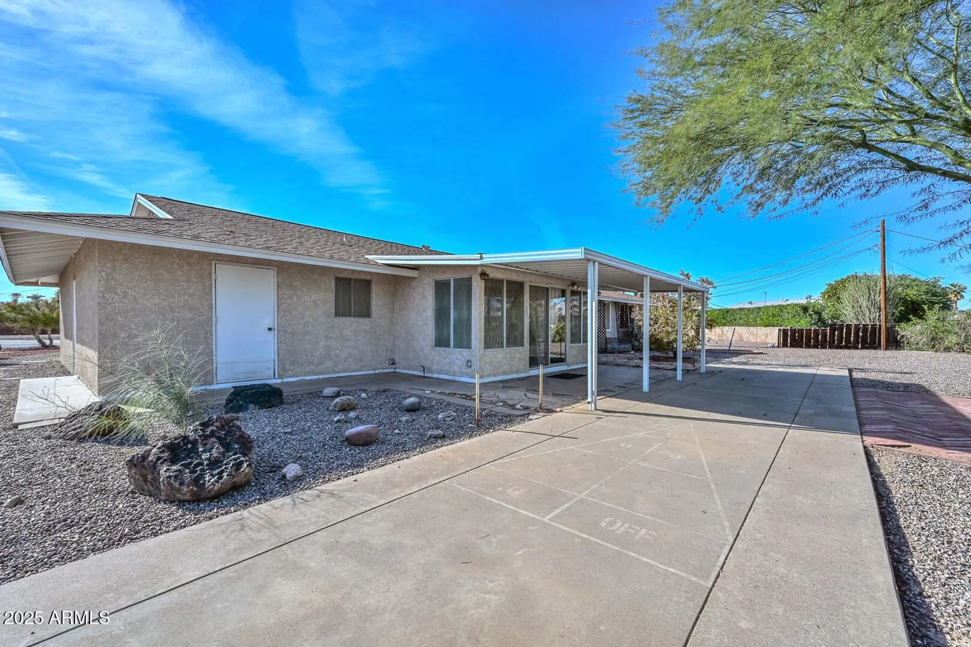 Property Slideshow image 34 of 52 | 9916 w hope cir, Sun City, AZ, 85351