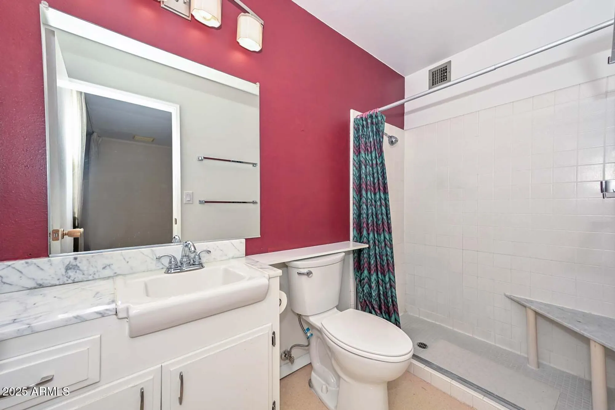 Property Slideshow image 22 of 52 | 9916 w hope cir, Sun City, AZ, 85351