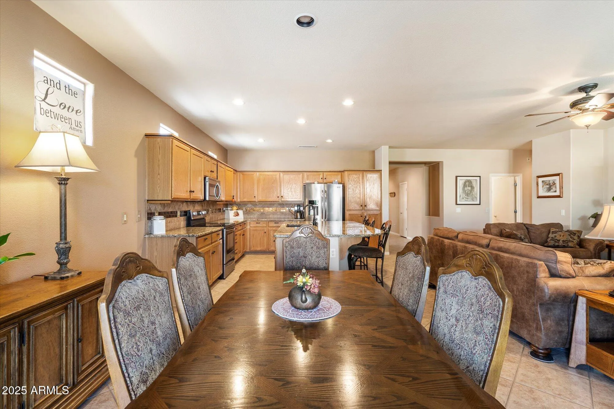 Property Slideshow image 12 of 27 | 11008 w cimarron dr, Sun City, AZ, 85373