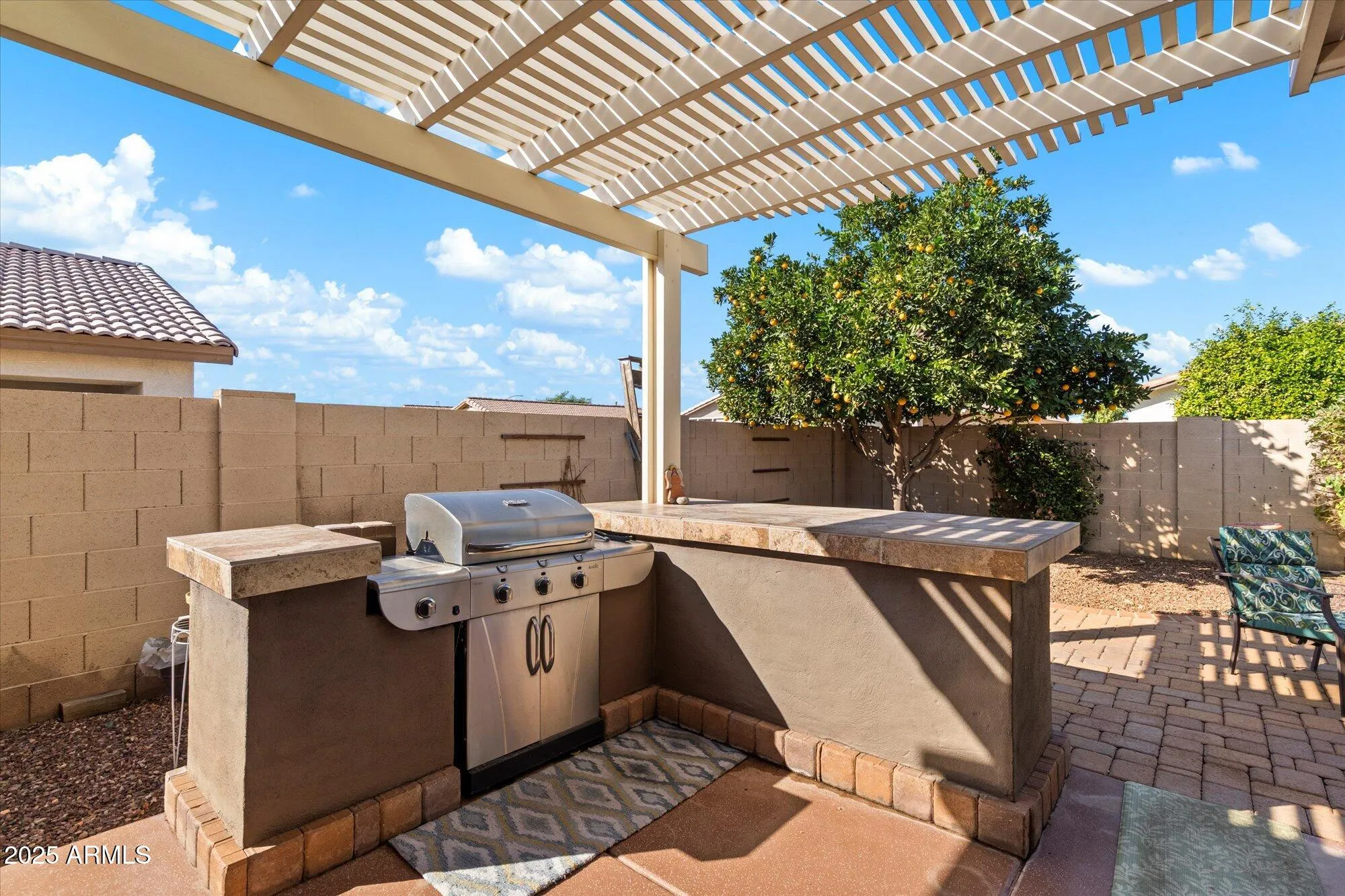 Property Slideshow image 20 of 27 | 11008 w cimarron dr, Sun City, AZ, 85373