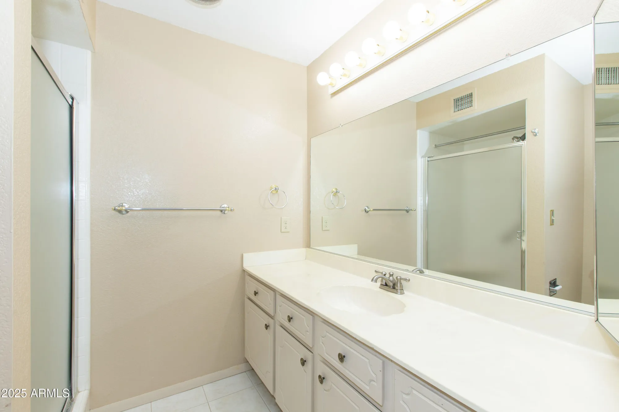 Property Slideshow image 48 of 68 | 4533 e florian cir, Mesa, AZ, 85206