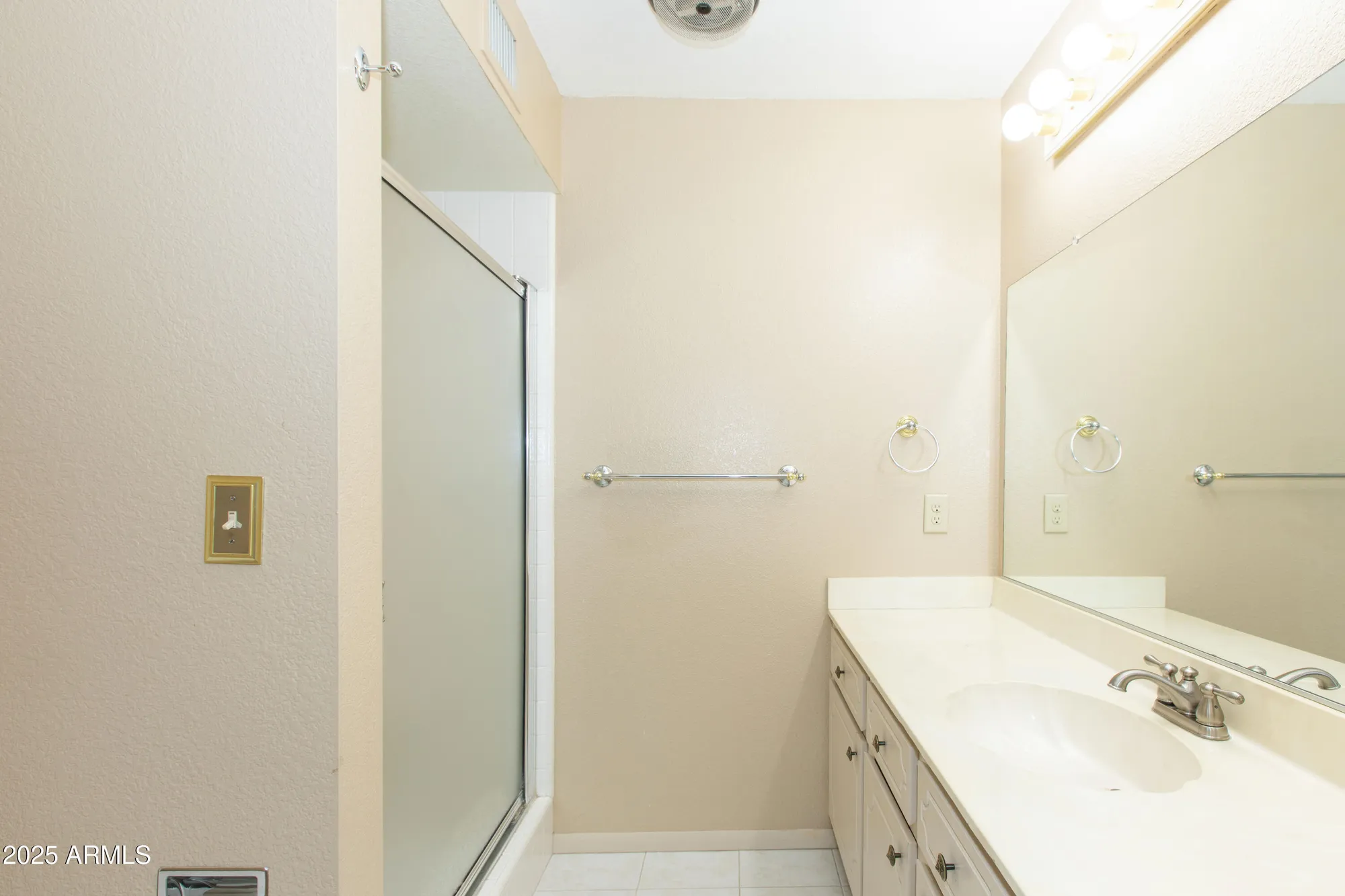 Property Slideshow image 49 of 68 | 4533 e florian cir, Mesa, AZ, 85206