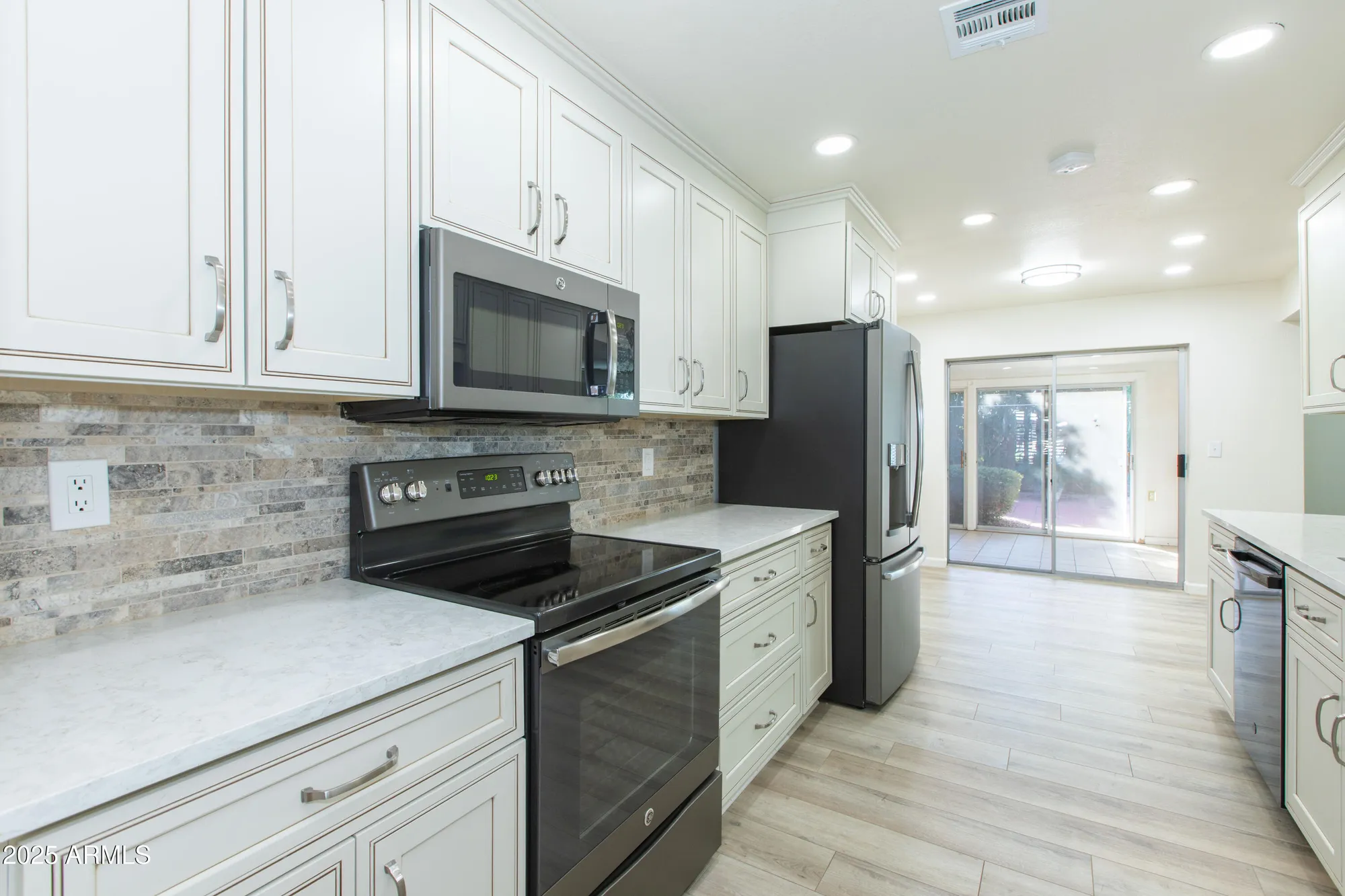 Property Slideshow image 26 of 68 | 4533 e florian cir, Mesa, AZ, 85206